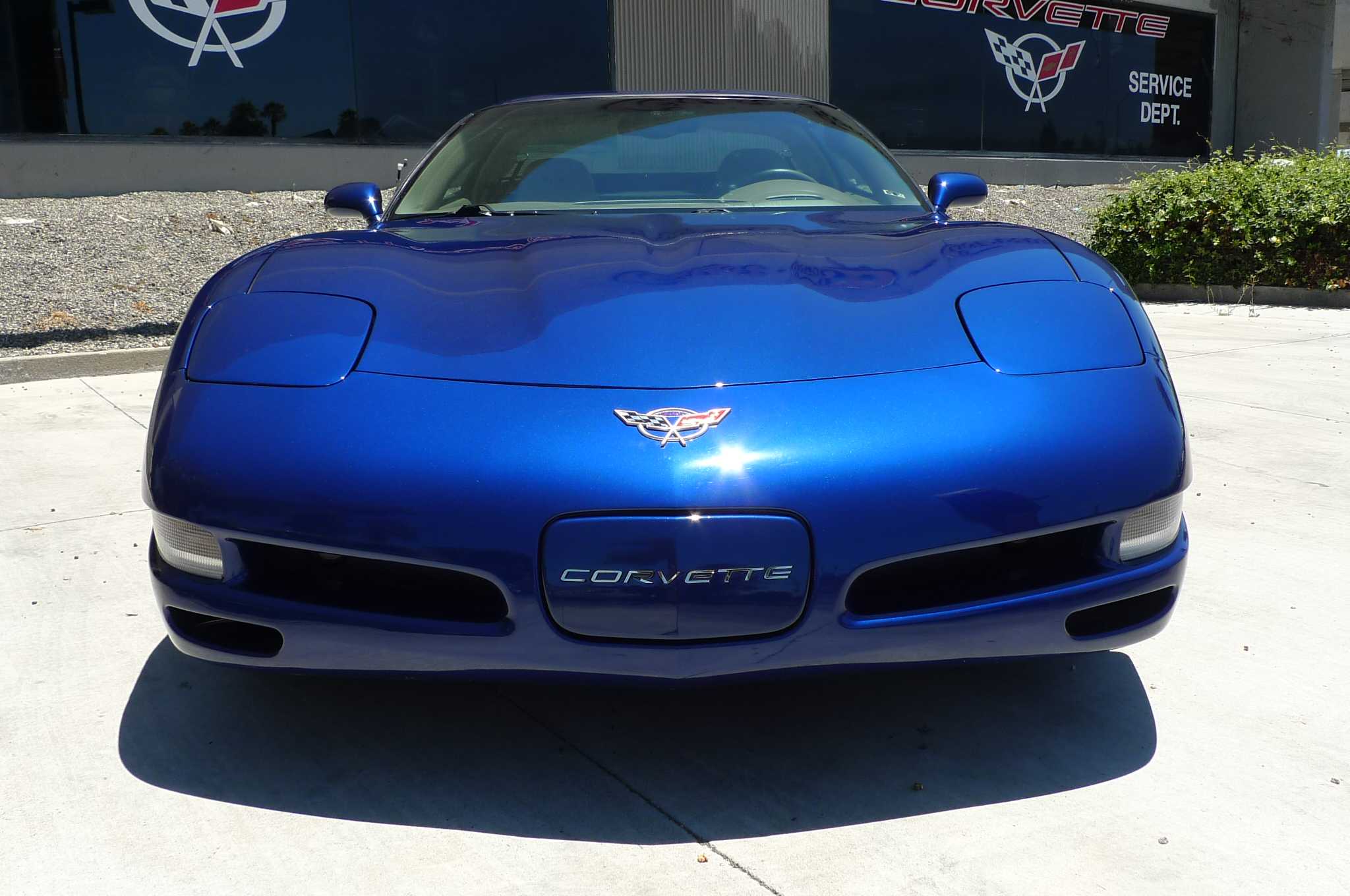 Chevrolet Corvette Image 3