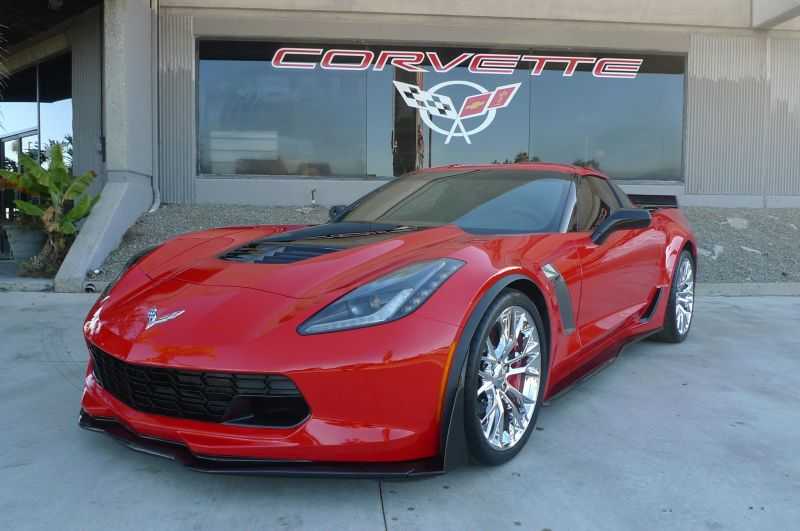 Chevrolet Corvette Image 1