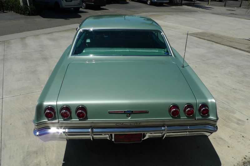 Chevrolet Impala Image 13