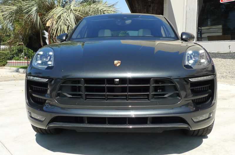 Porsche Macan Image 20