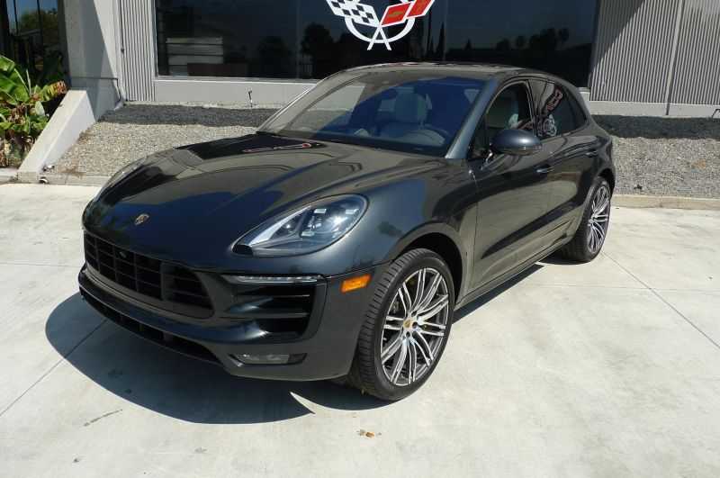 Porsche Macan Image 9