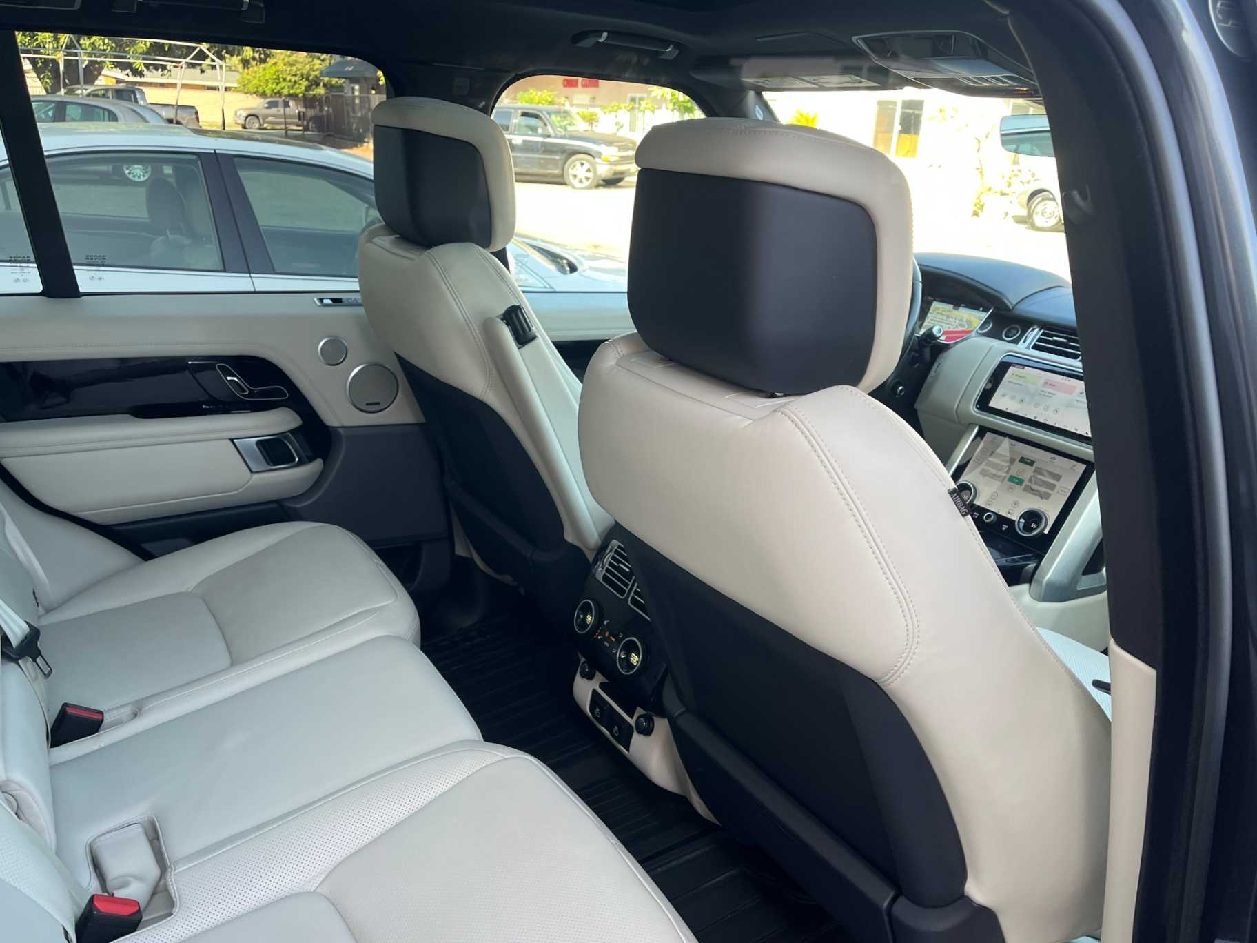 Land Rover Range Rover Image 41