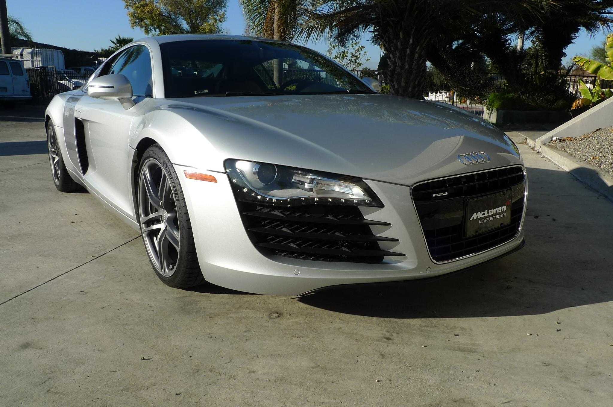 Audi R8 Image 17