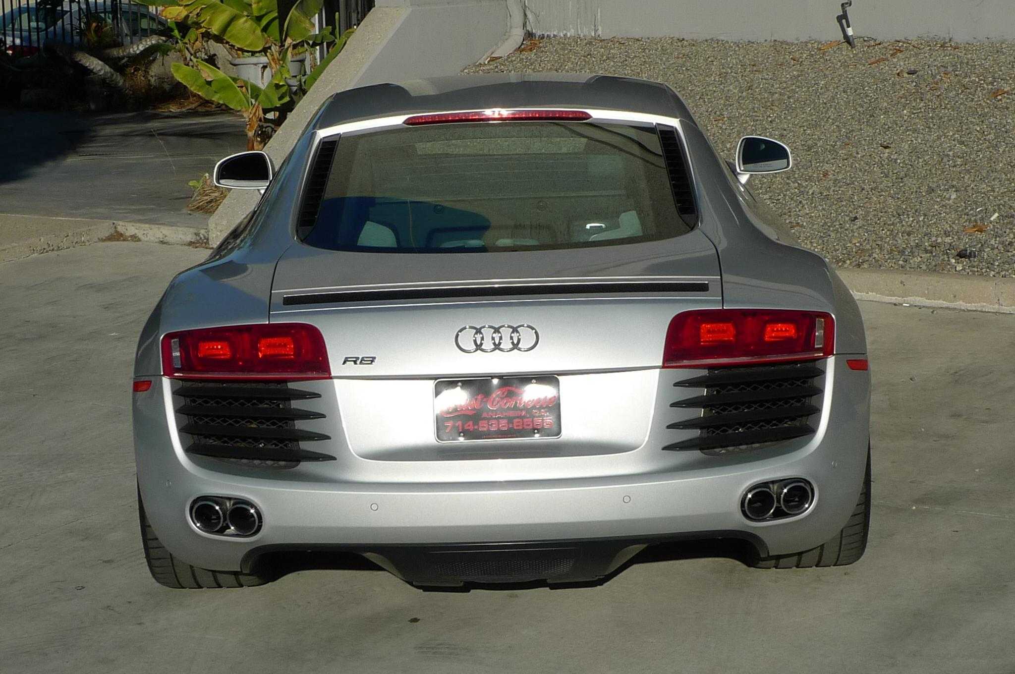 Audi R8 Image 14