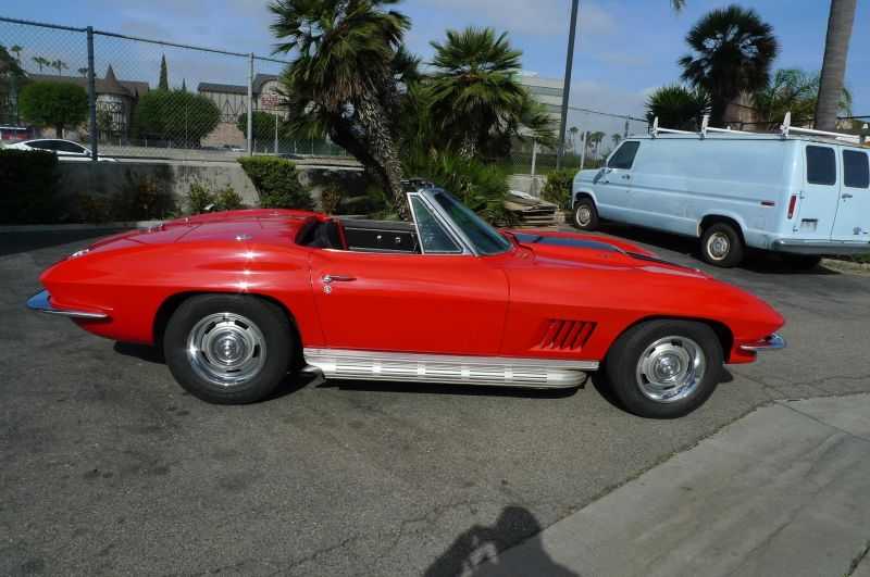 Chevrolet Corvette Image 40