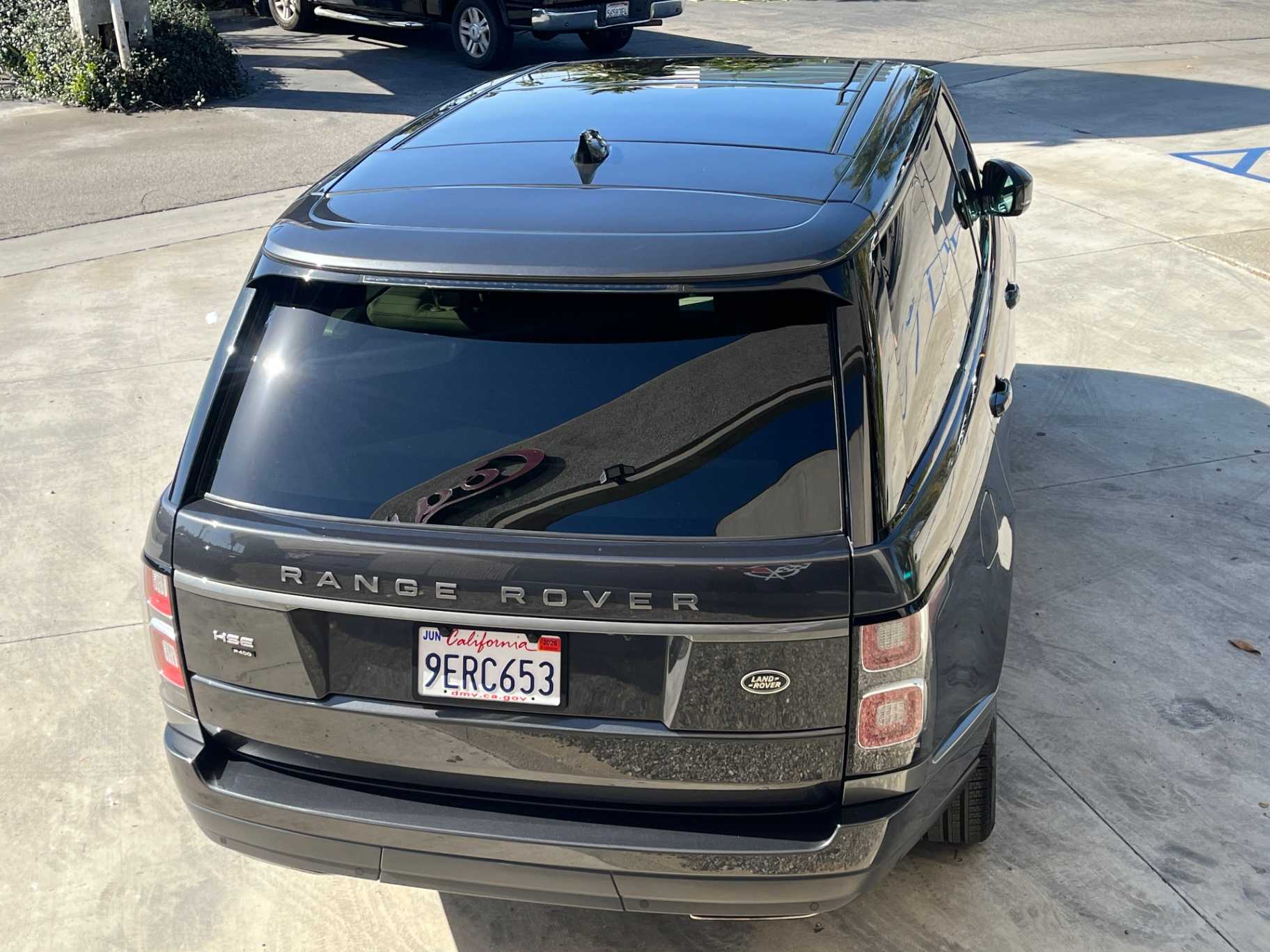 Land Rover Range Rover Image 2