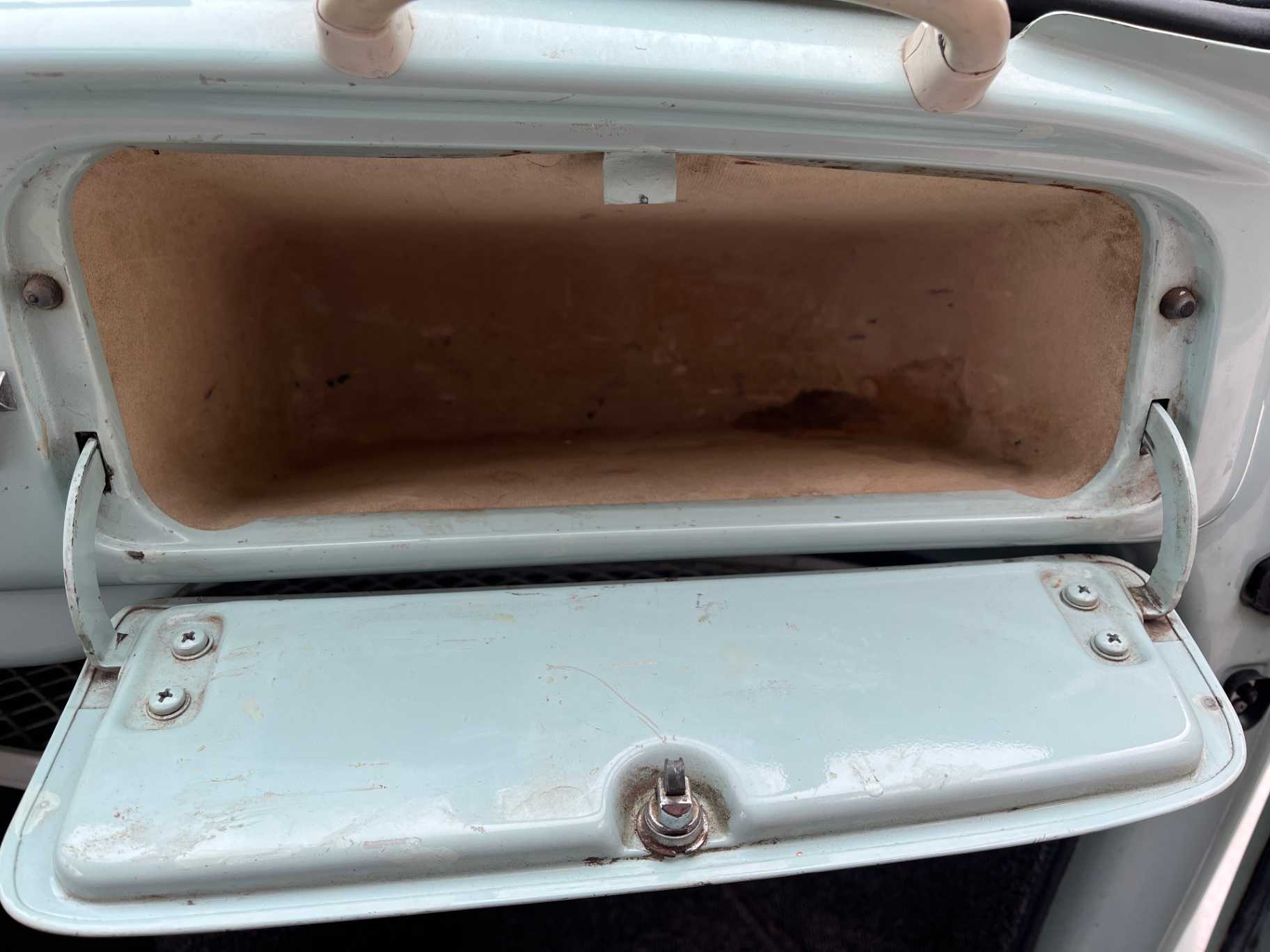 Volkswagen Beetle Image 30