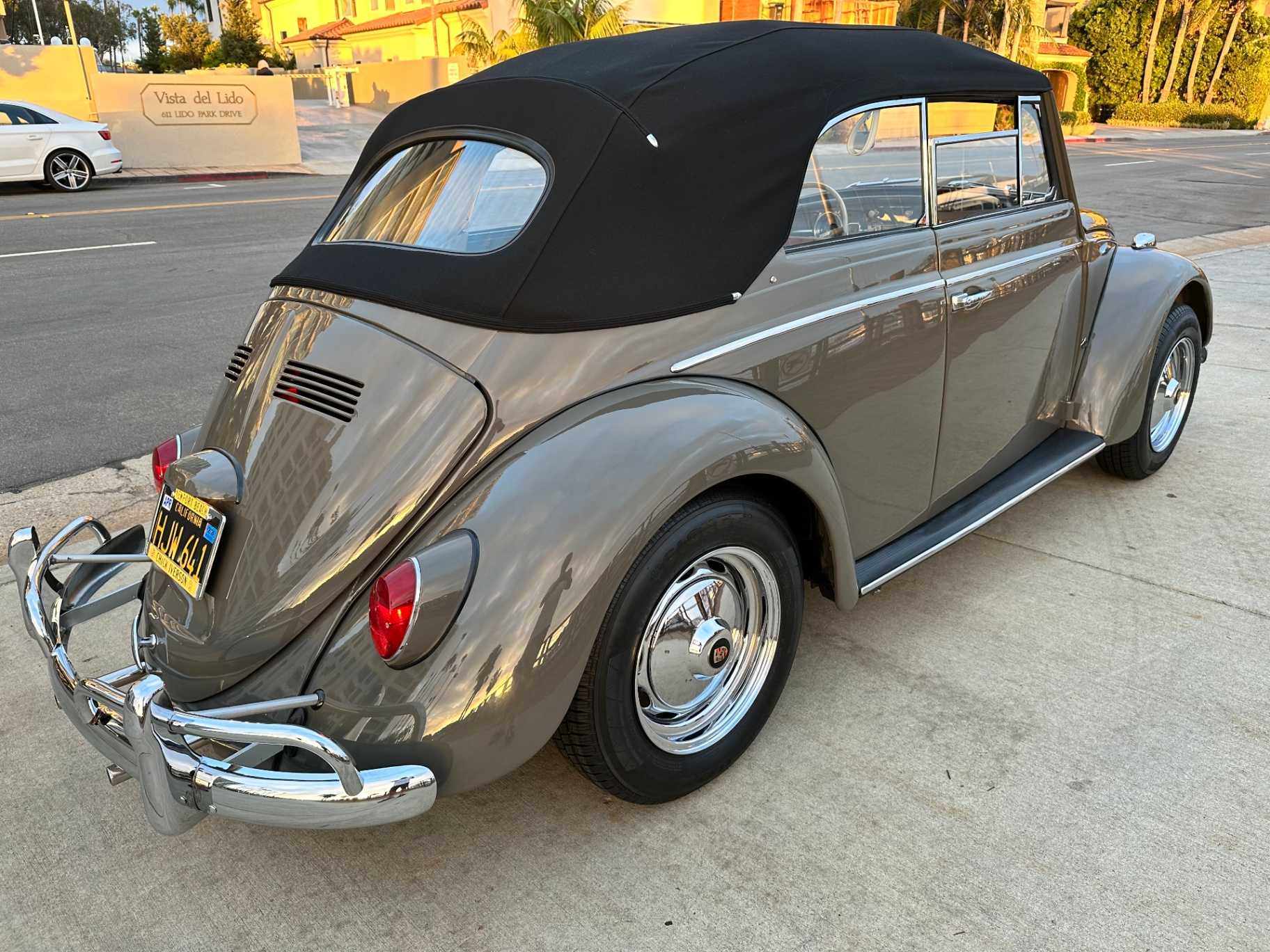 Volkswagen Beetle Image 17