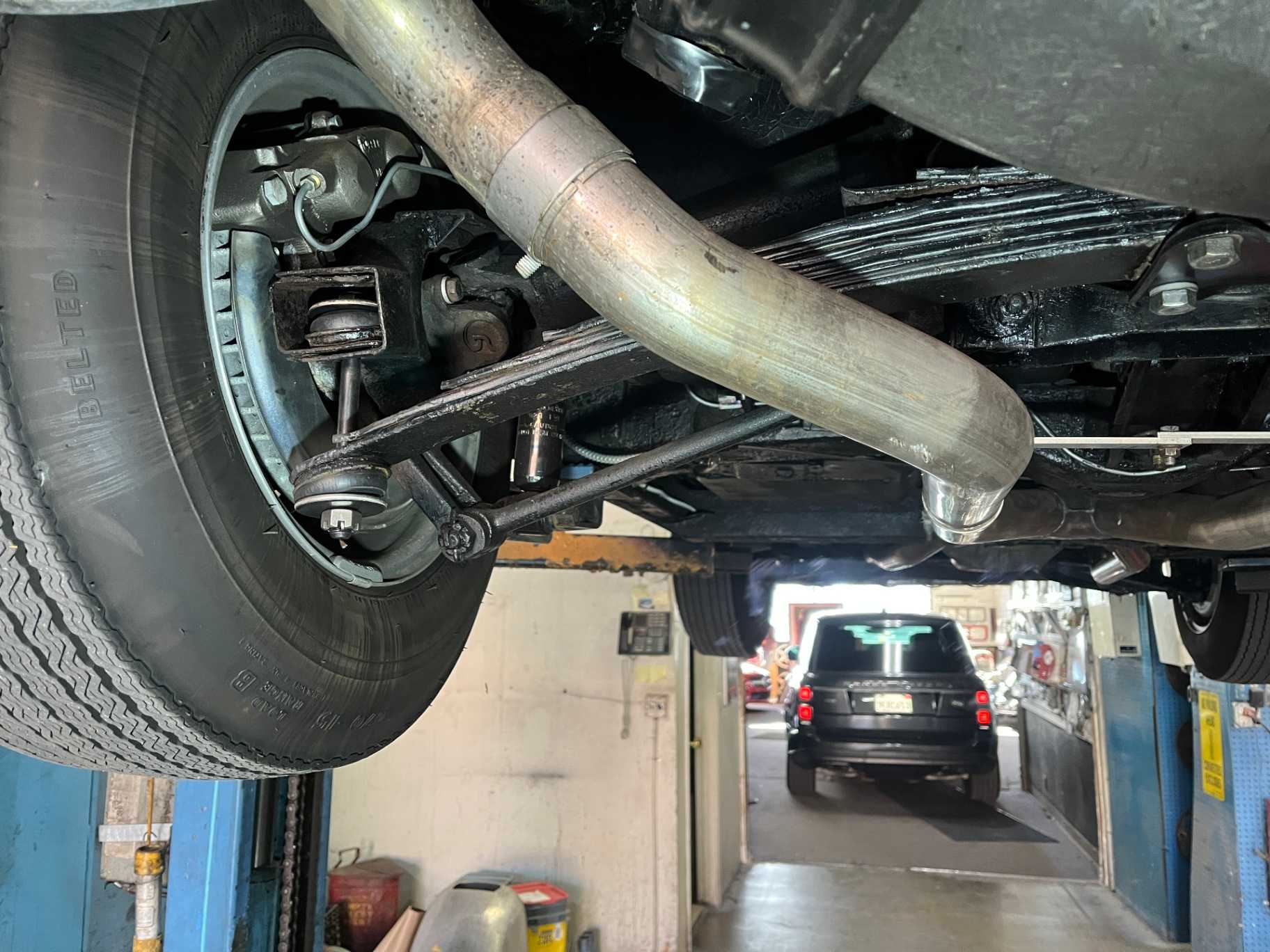 Chevrolet Corvette Image 46