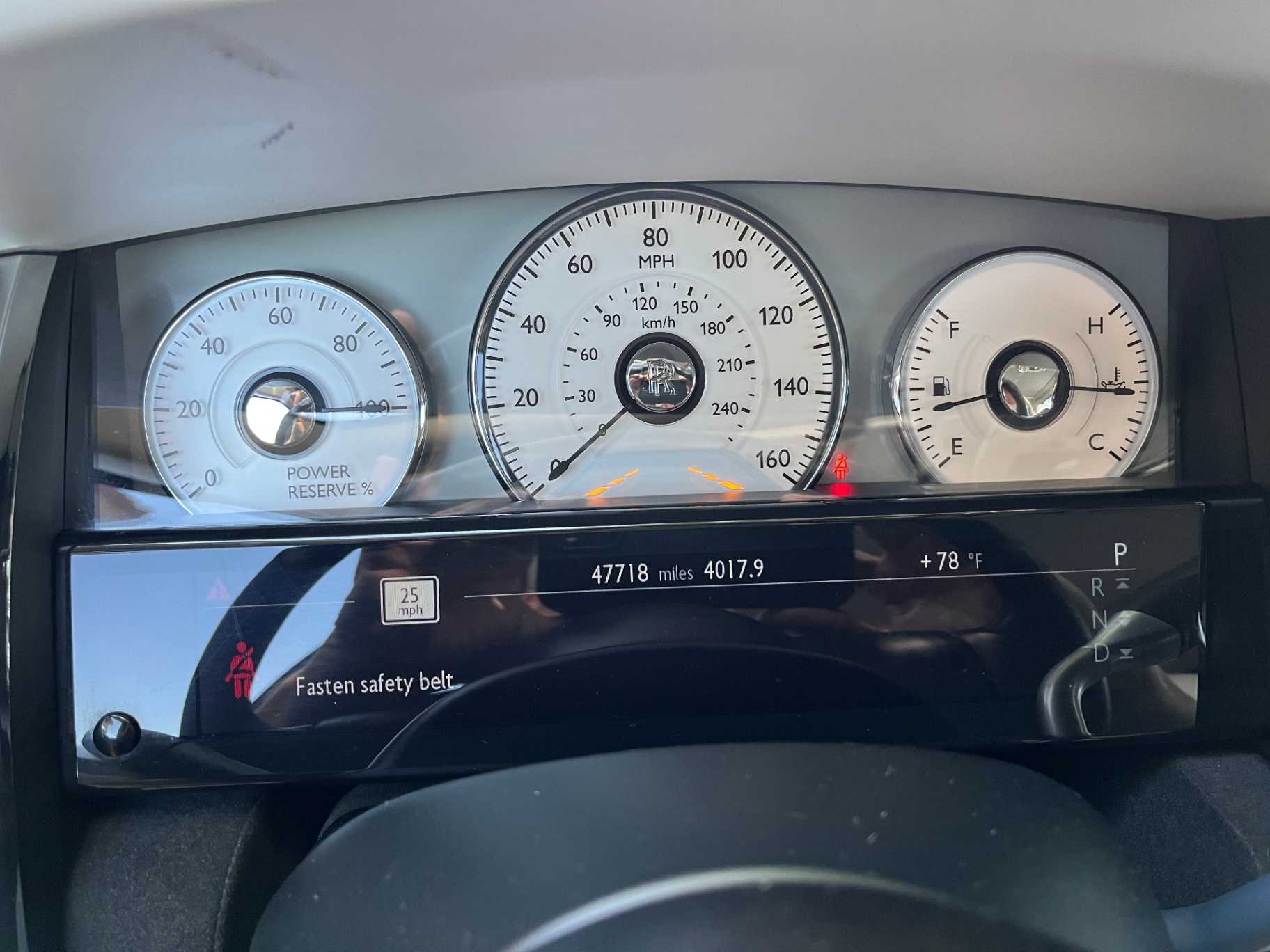 Rolls-Royce Ghost Image 25