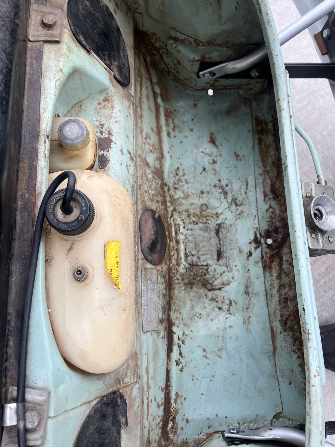 Volkswagen Beetle Image 24