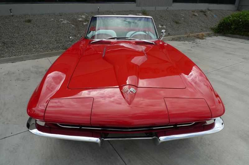 Chevrolet Corvette Image 36