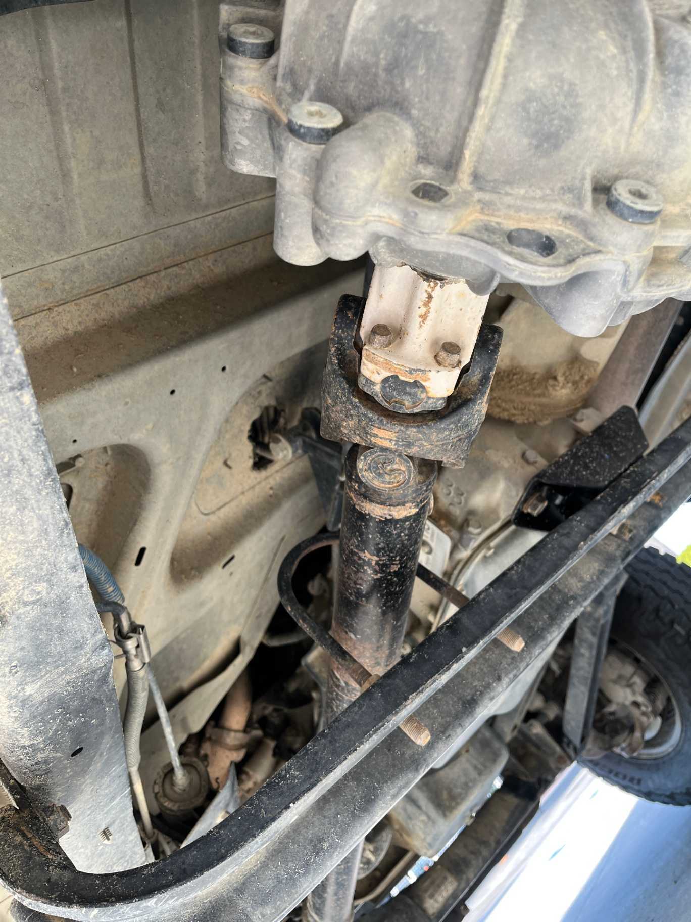 Ford E-Series Image 44