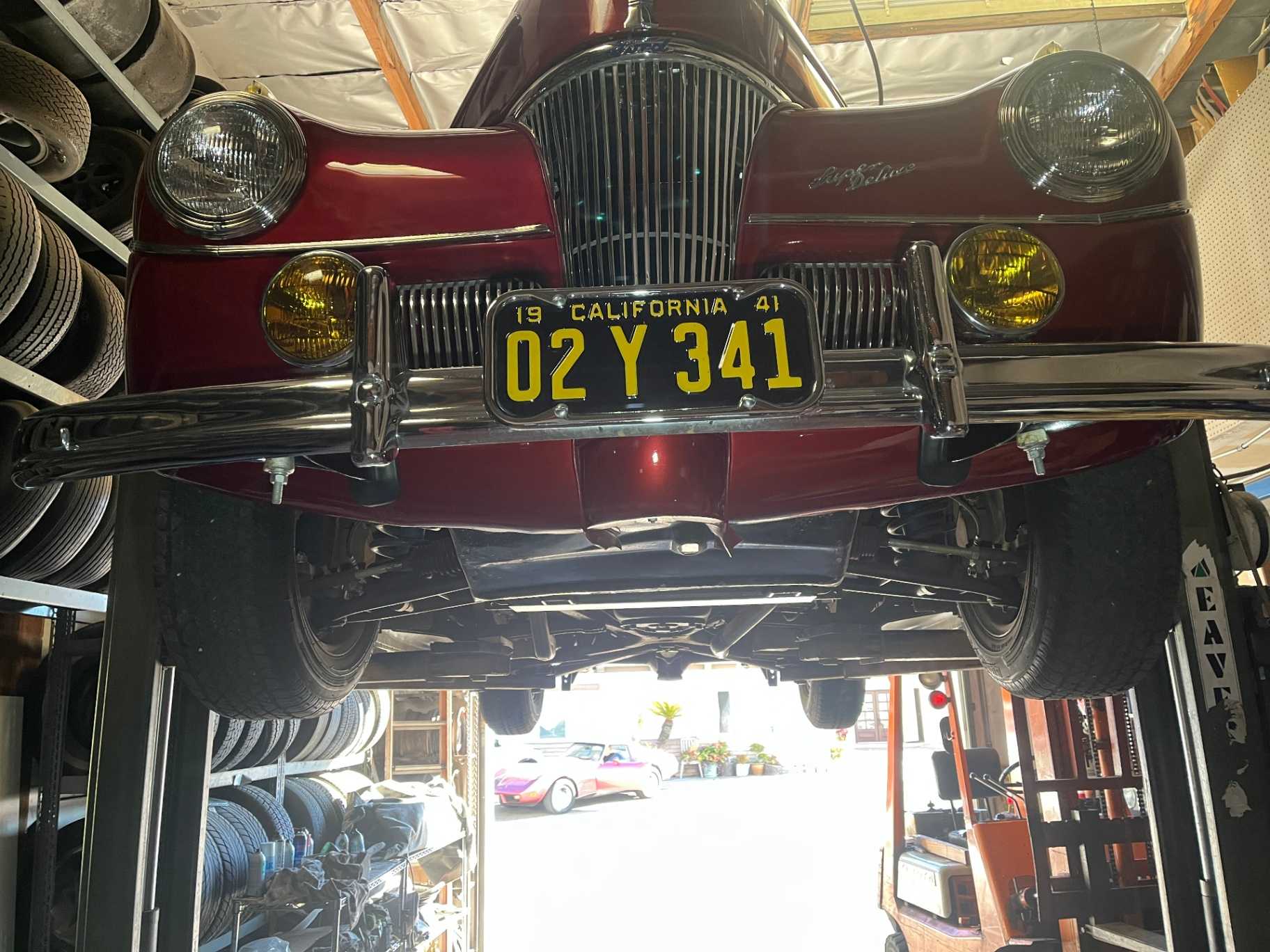 Ford Super Delux Image 45