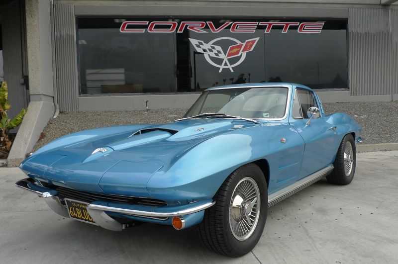 Chevrolet Corvette Image 1