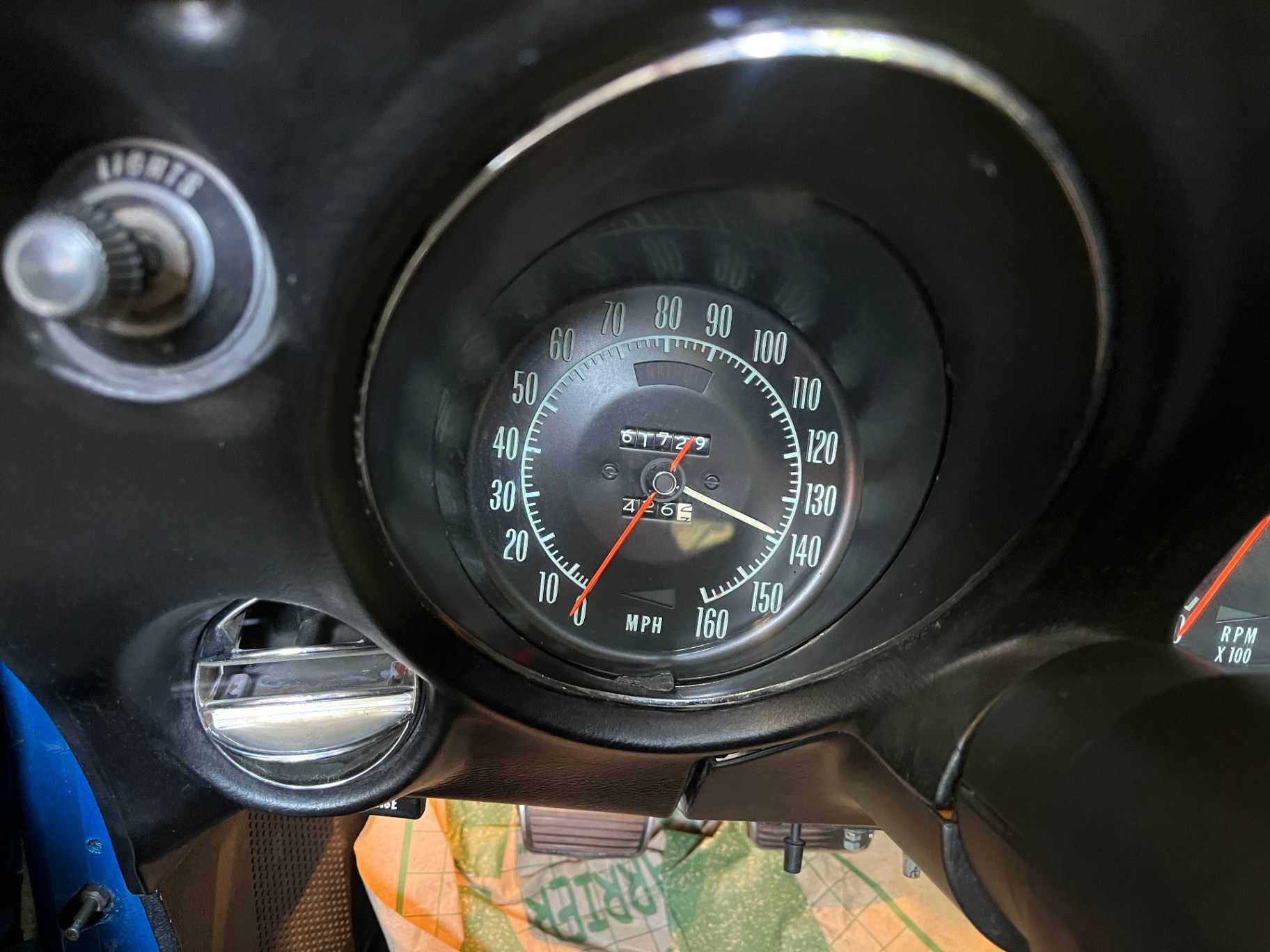 Chevrolet Corvette Image 35