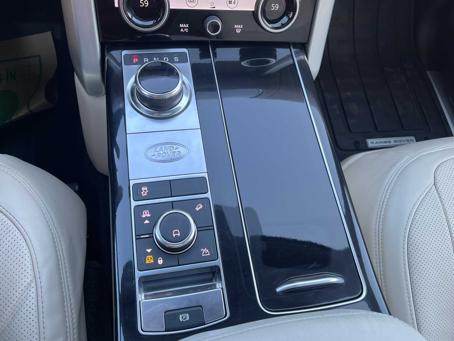 Land Rover Range Rover Image 44