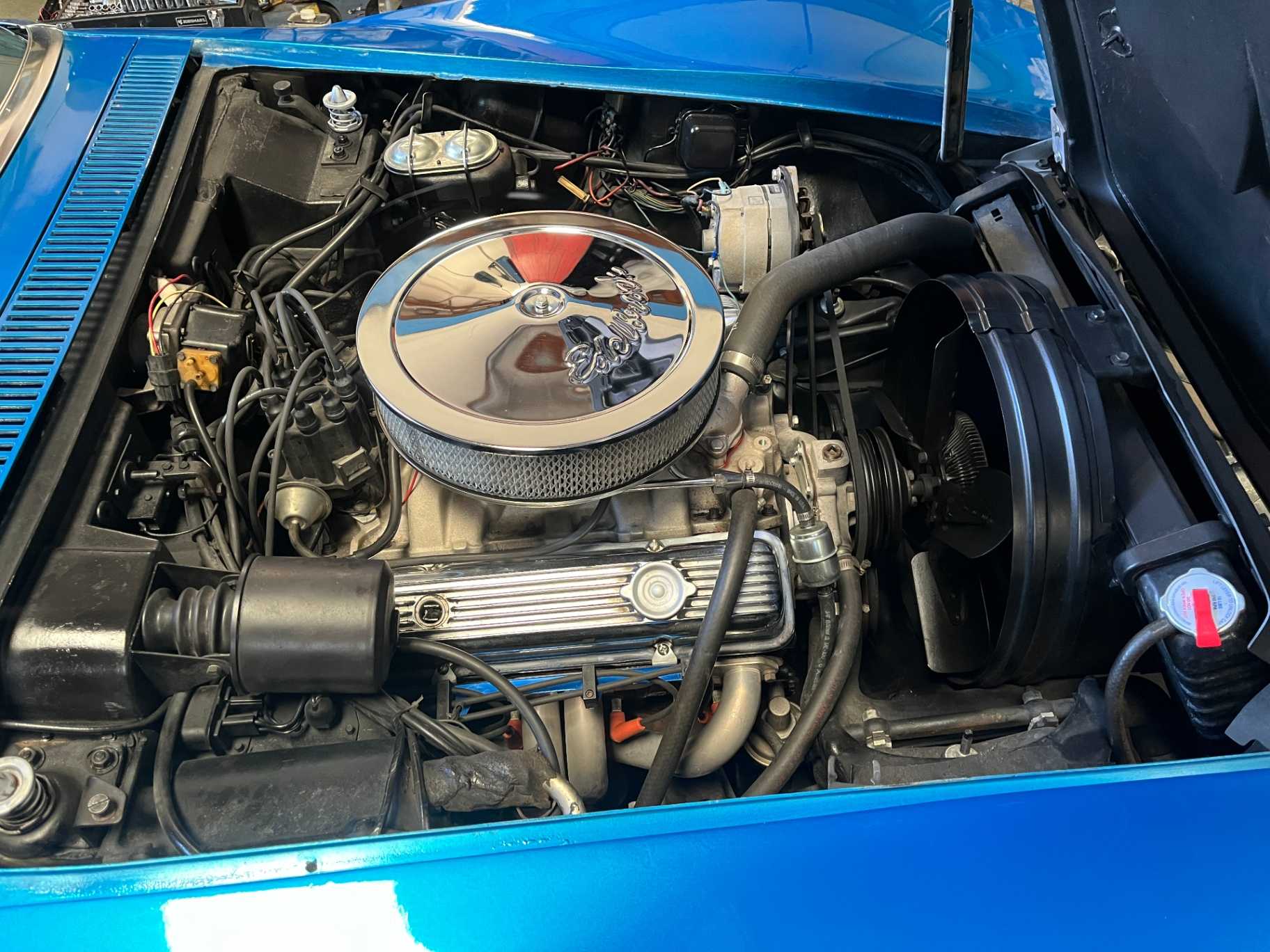 Chevrolet Corvette Image 31