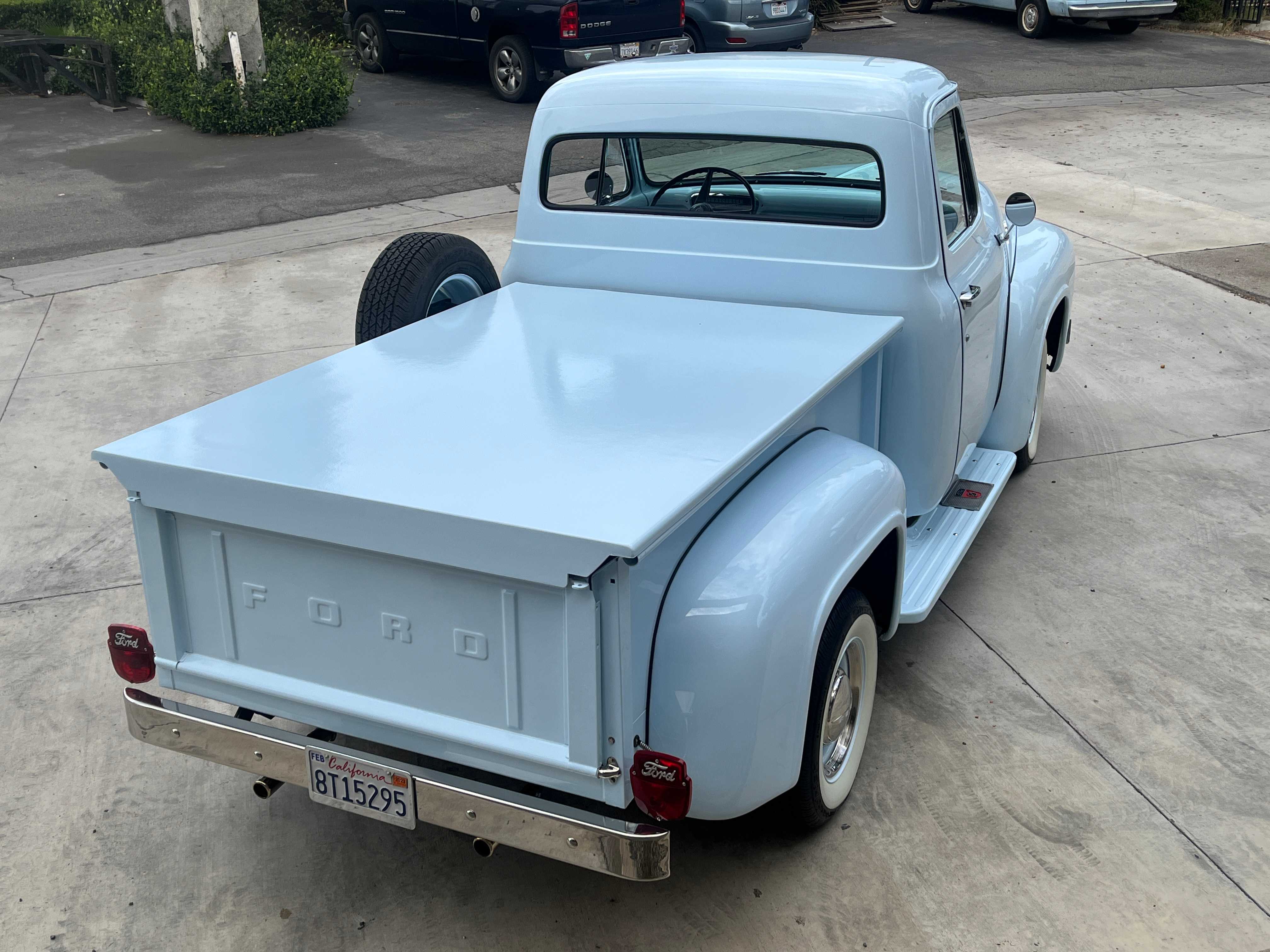 Ford F-100 Image 17
