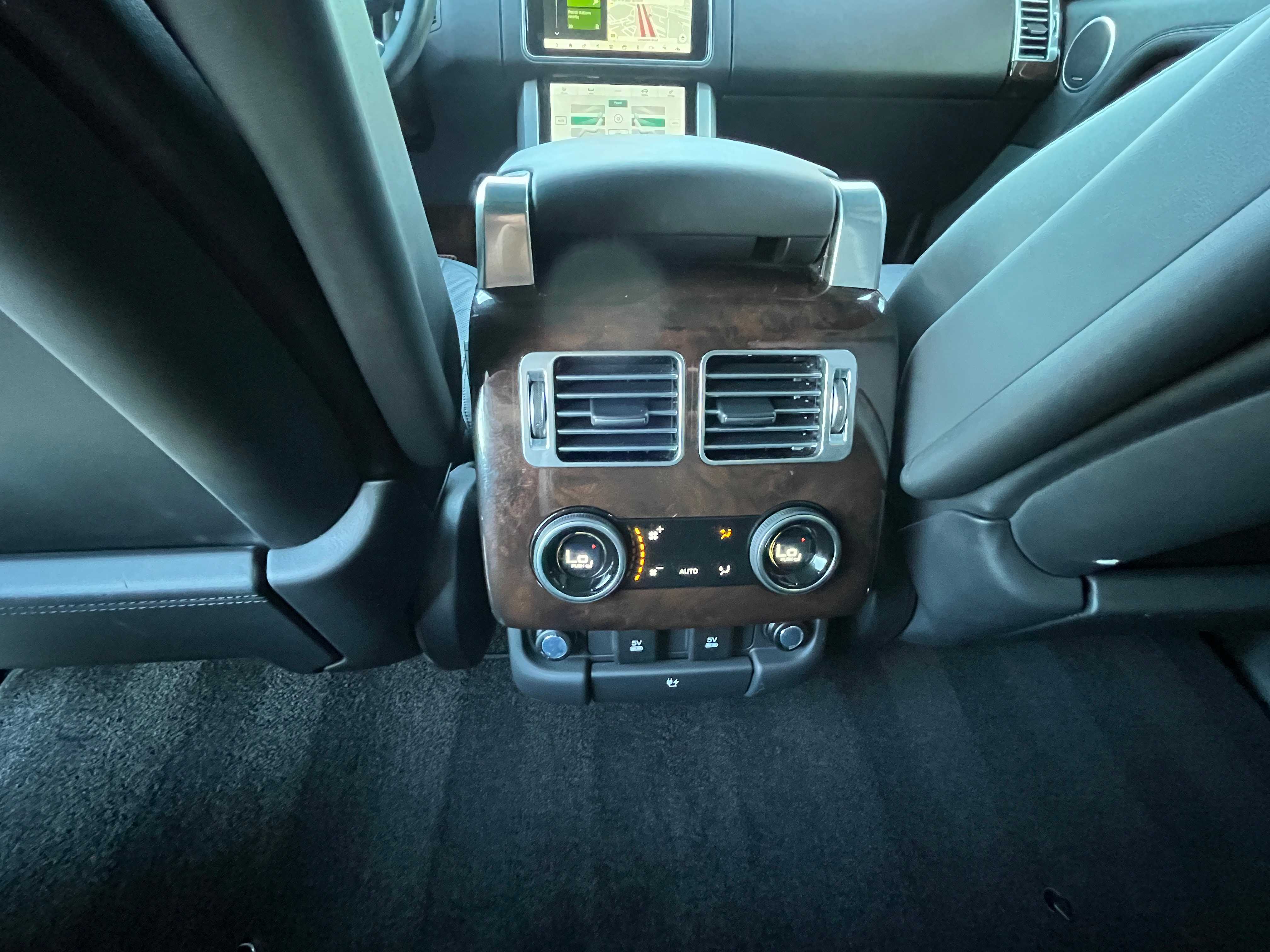 Land Rover Range Rover Image 20