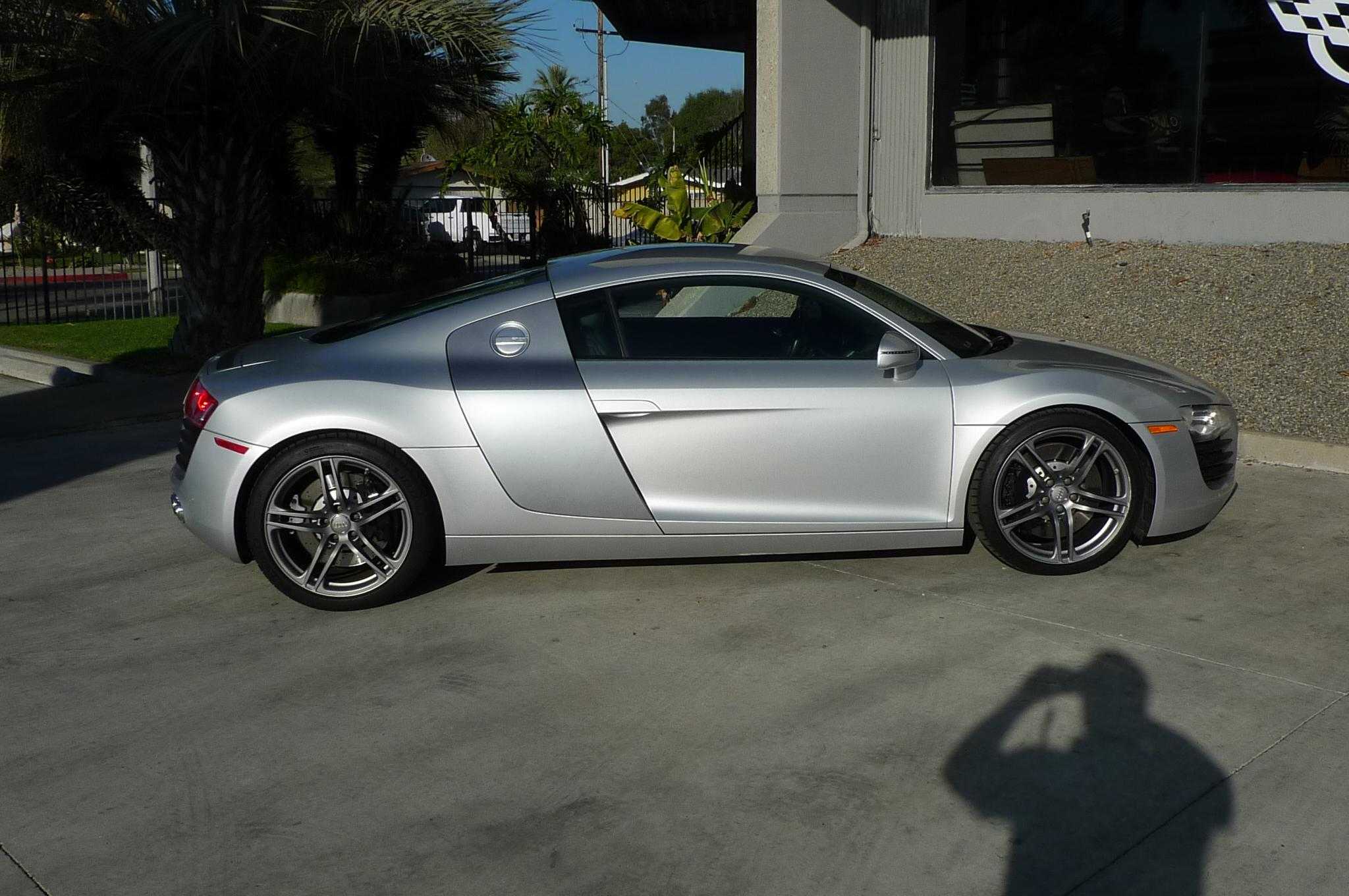 Audi R8 Image 16