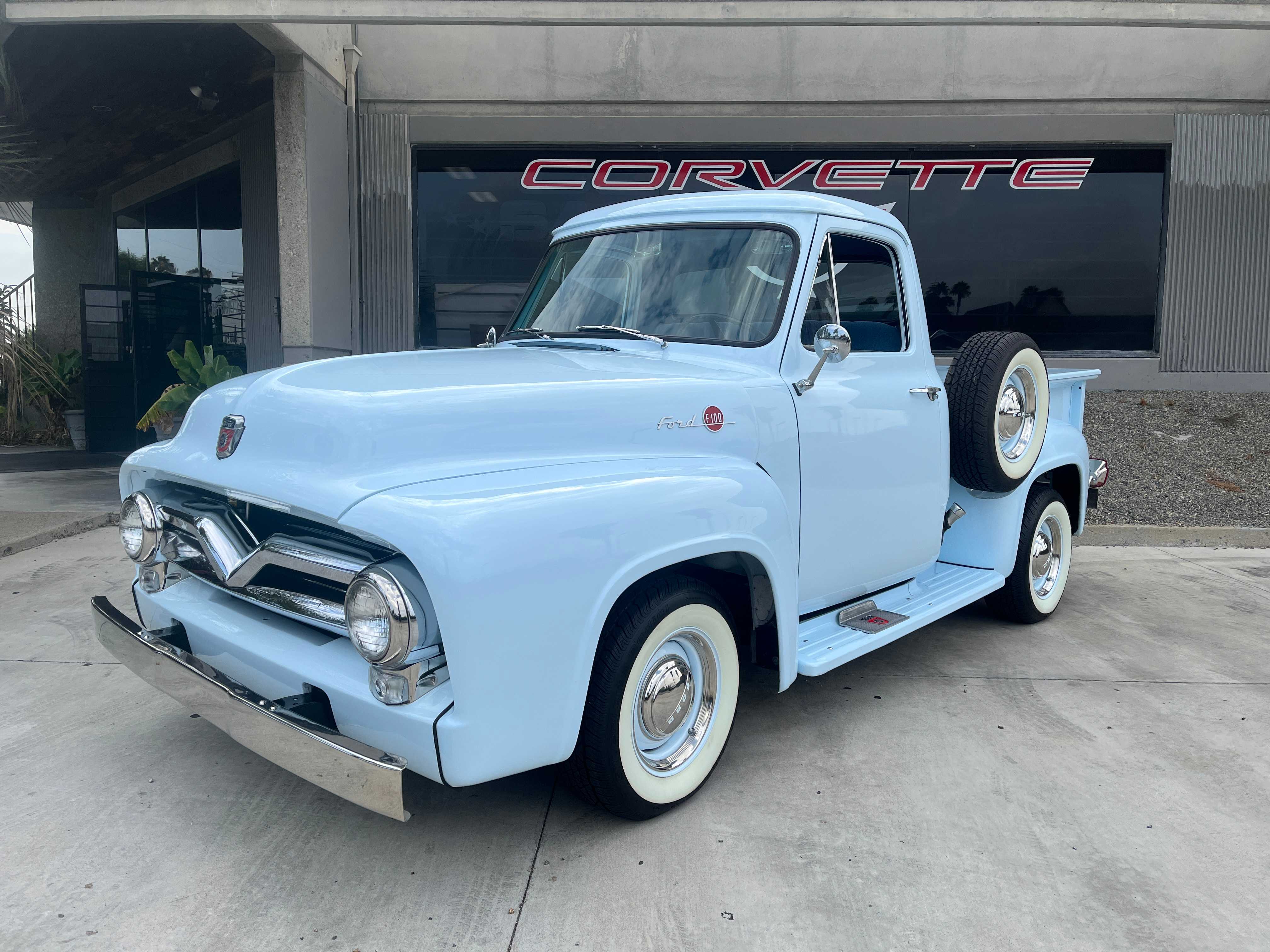 Ford F-100 Image 7
