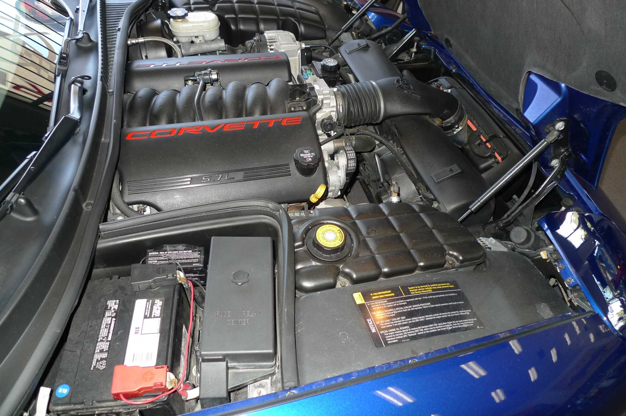 Chevrolet Corvette Image 31