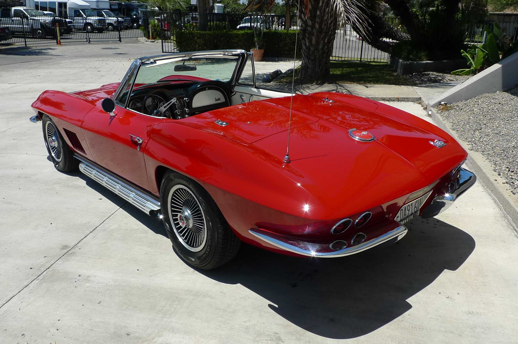 Chevrolet Corvette Image 53