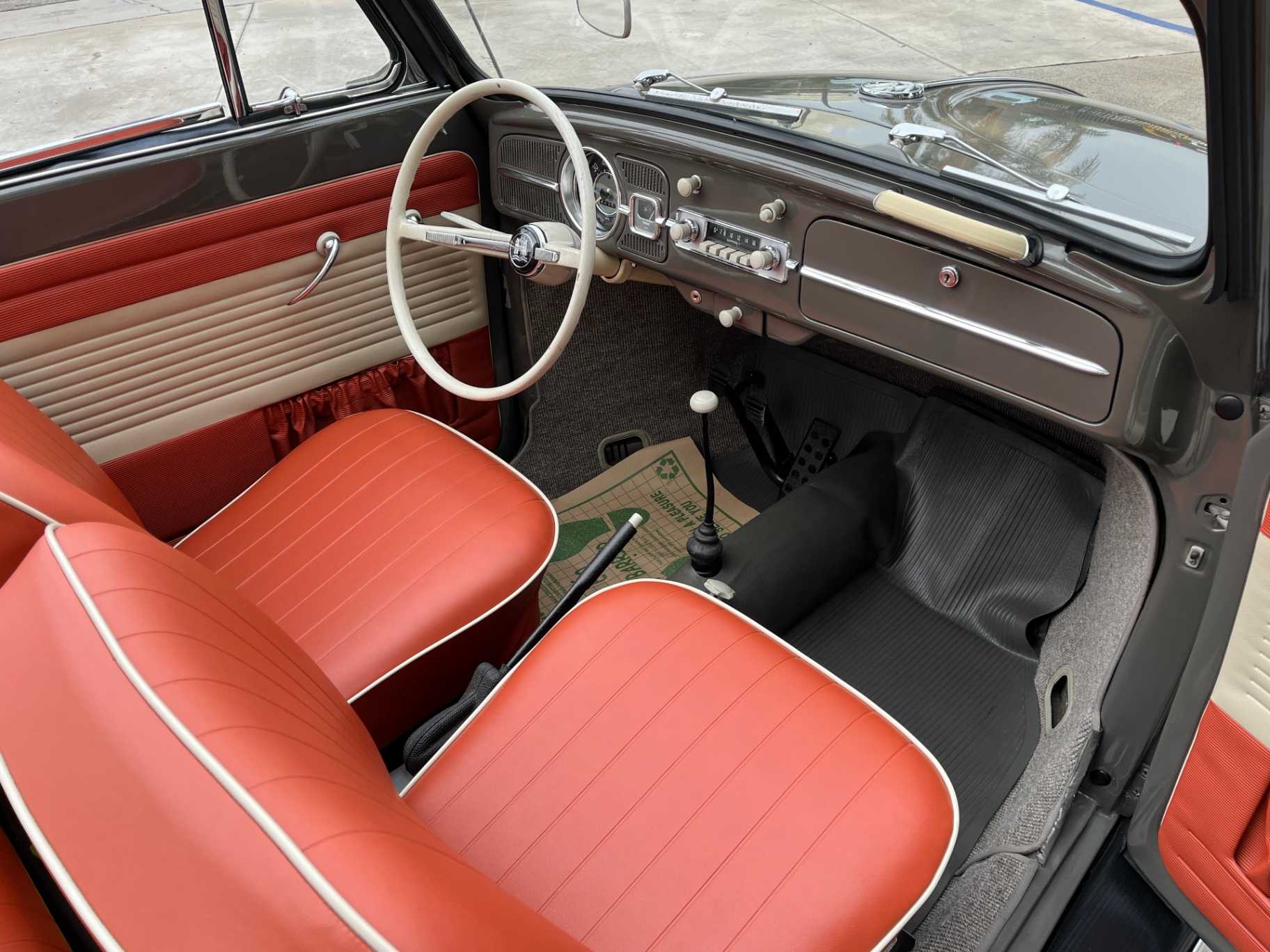 Volkswagen Beetle Image 25