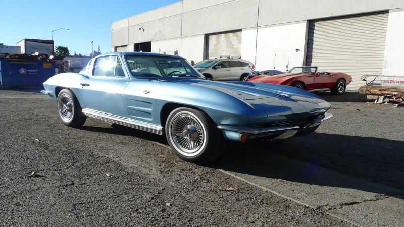 Chevrolet Corvette Image 45