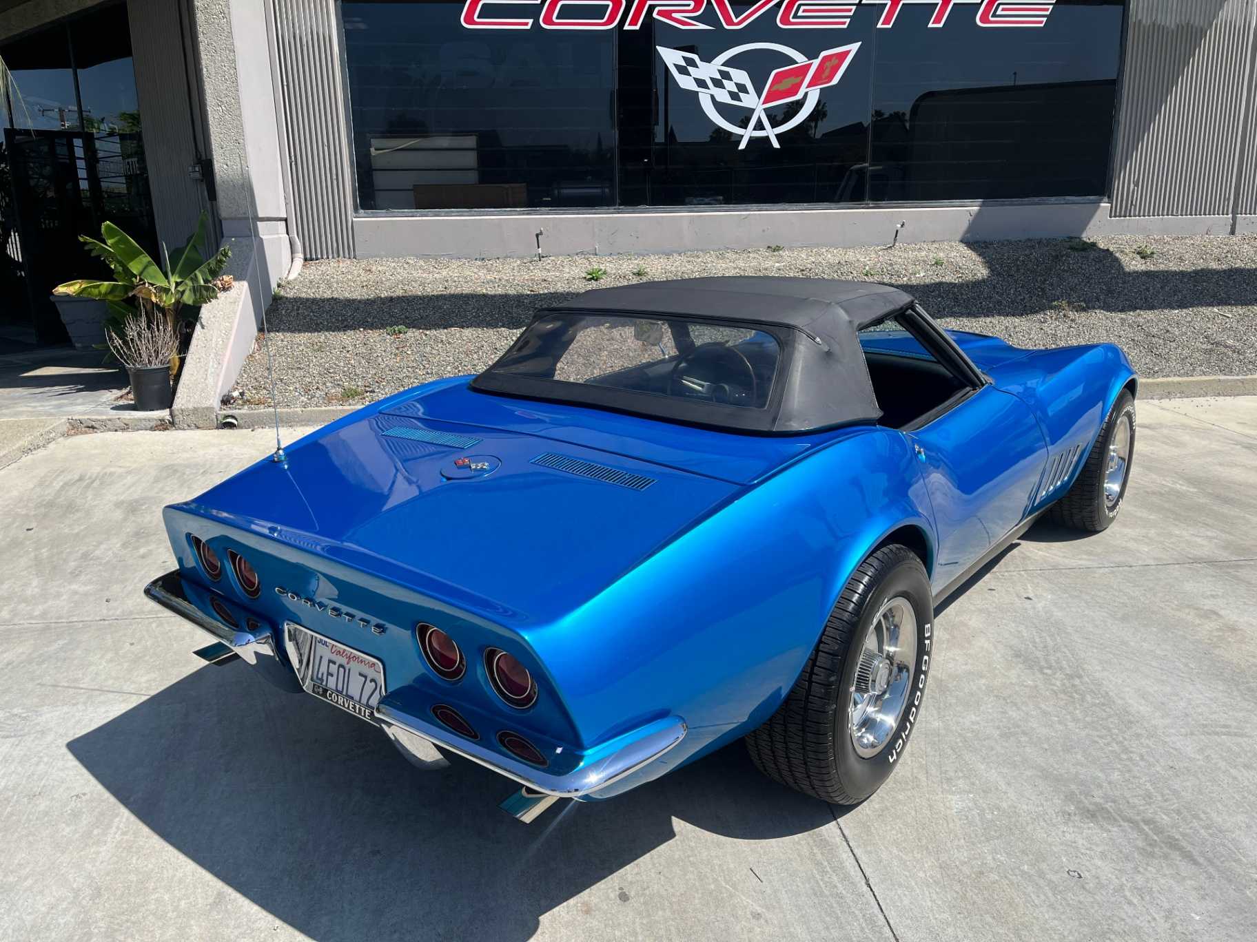 Chevrolet Corvette Image 7