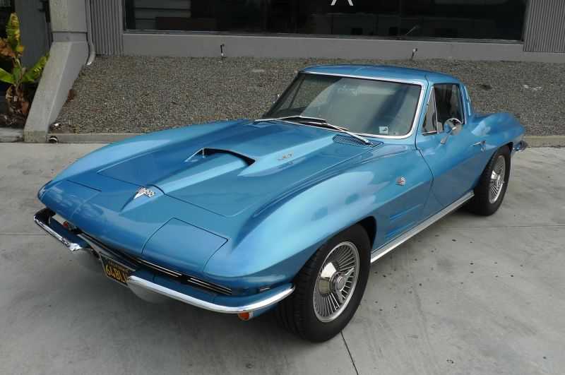 Chevrolet Corvette Image 16