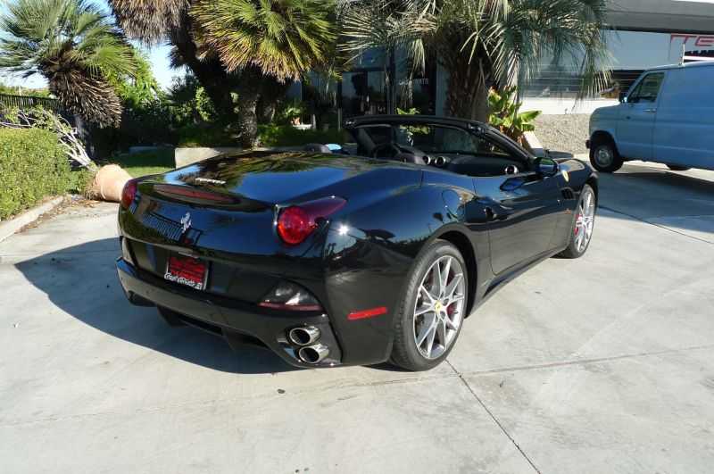 Ferrari California Image 4