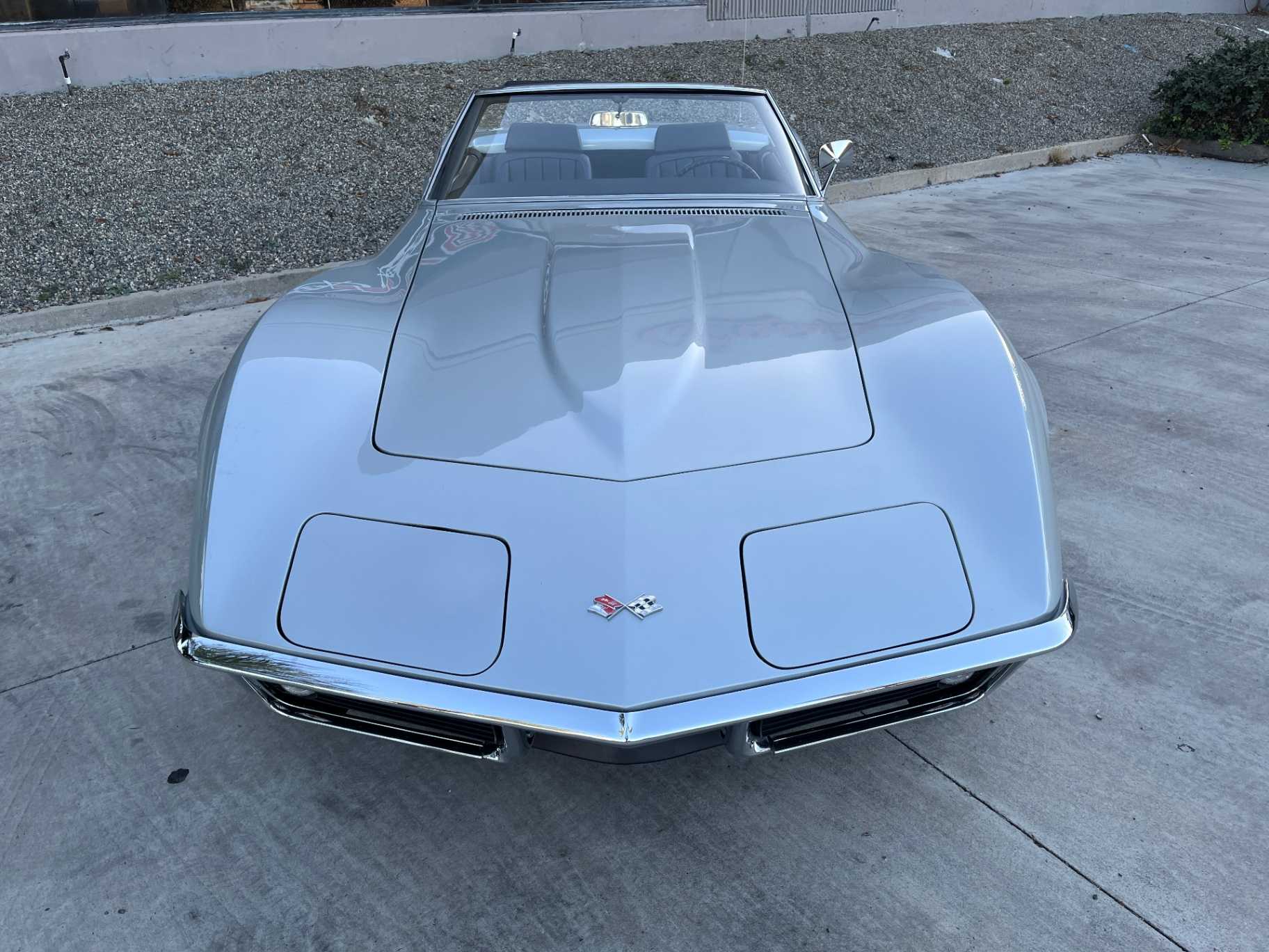 Chevrolet Corvette Image 4