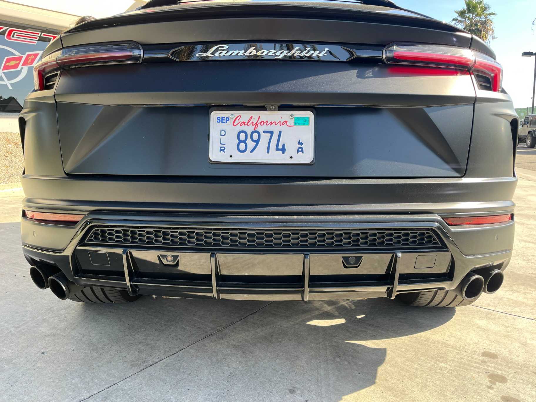 Lamborghini Urus Image 35