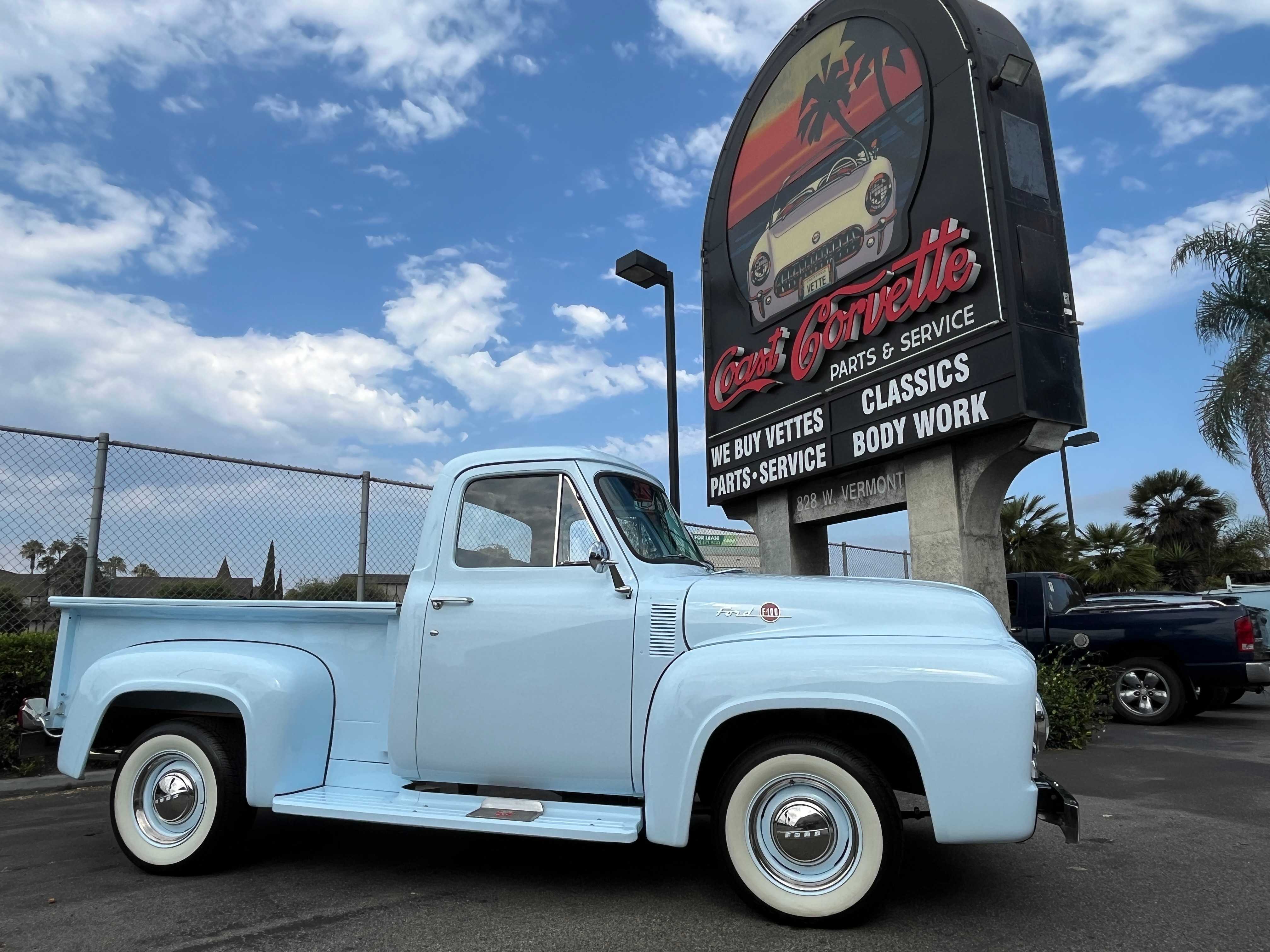 Ford F-100 Image 52
