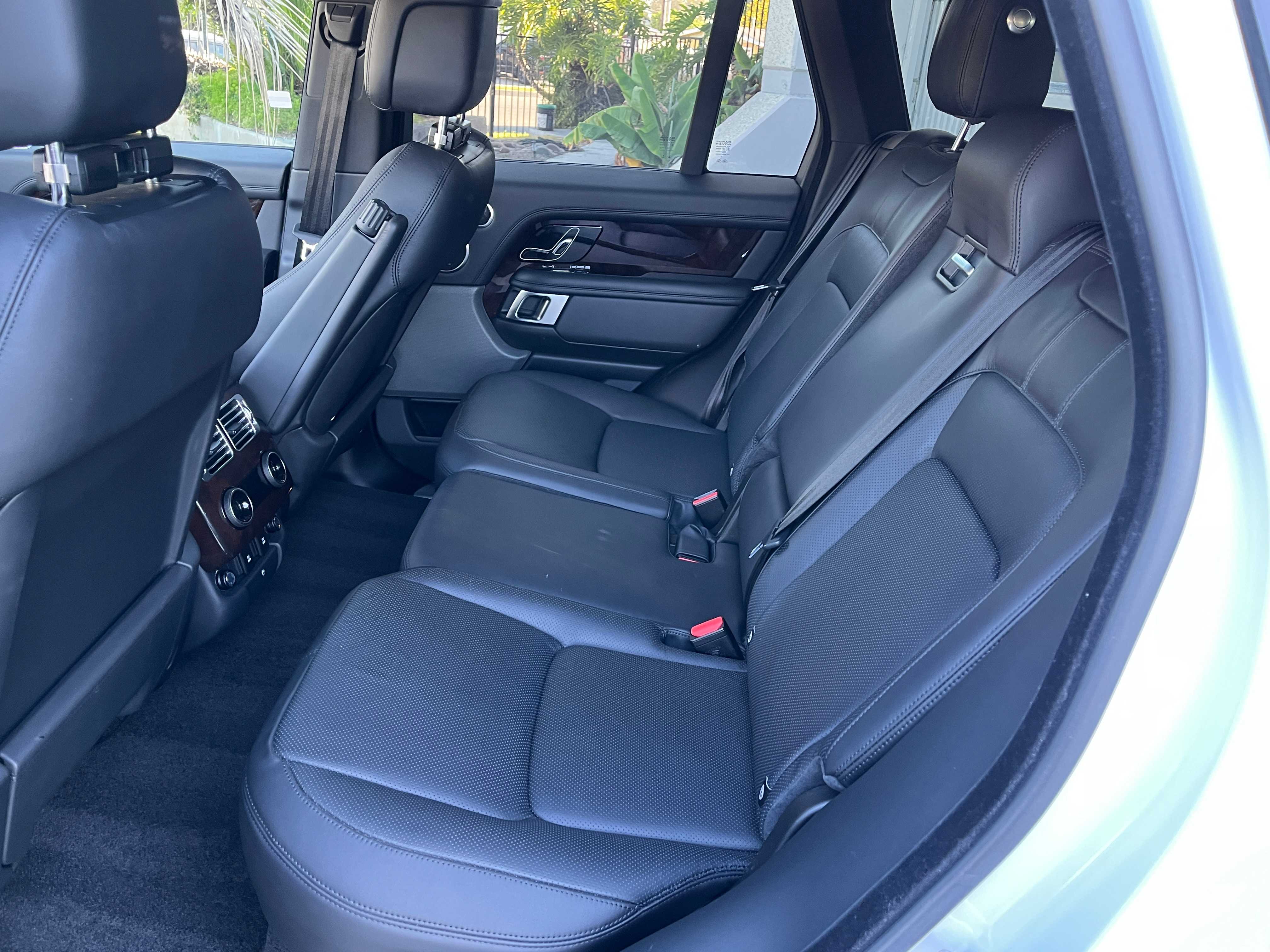 Land Rover Range Rover Image 15