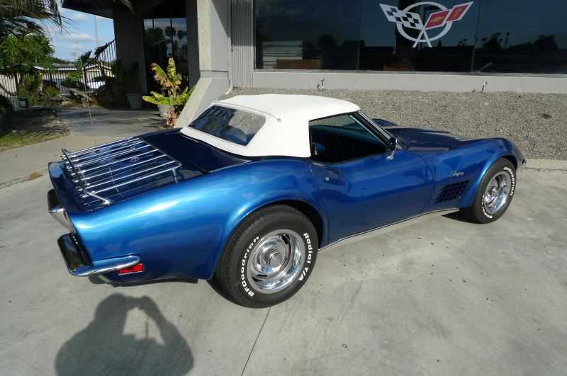 Chevrolet Corvette Image 19