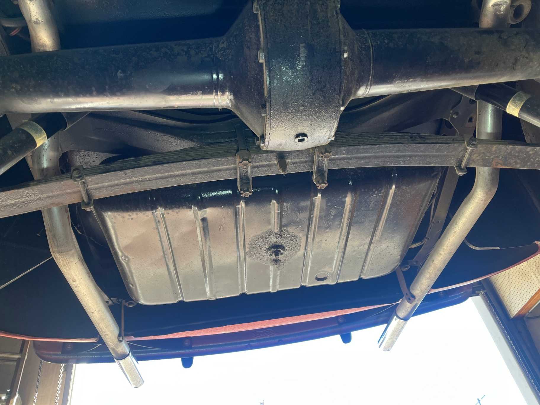 Ford Super Delux Image 50