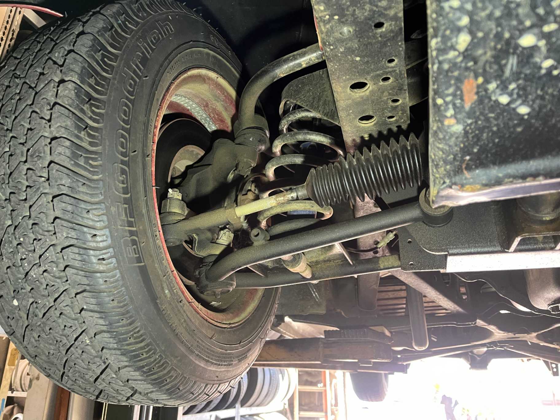 Ford Super Delux Image 42