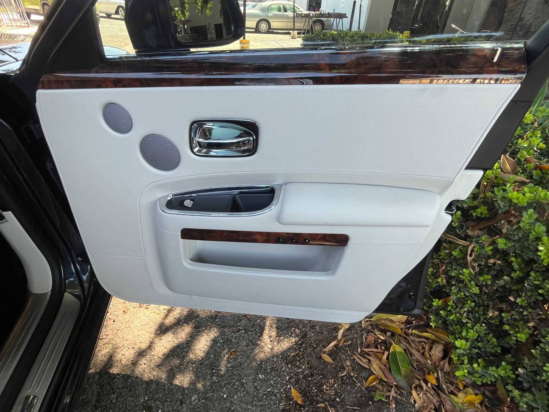 Rolls-Royce Ghost Image 37