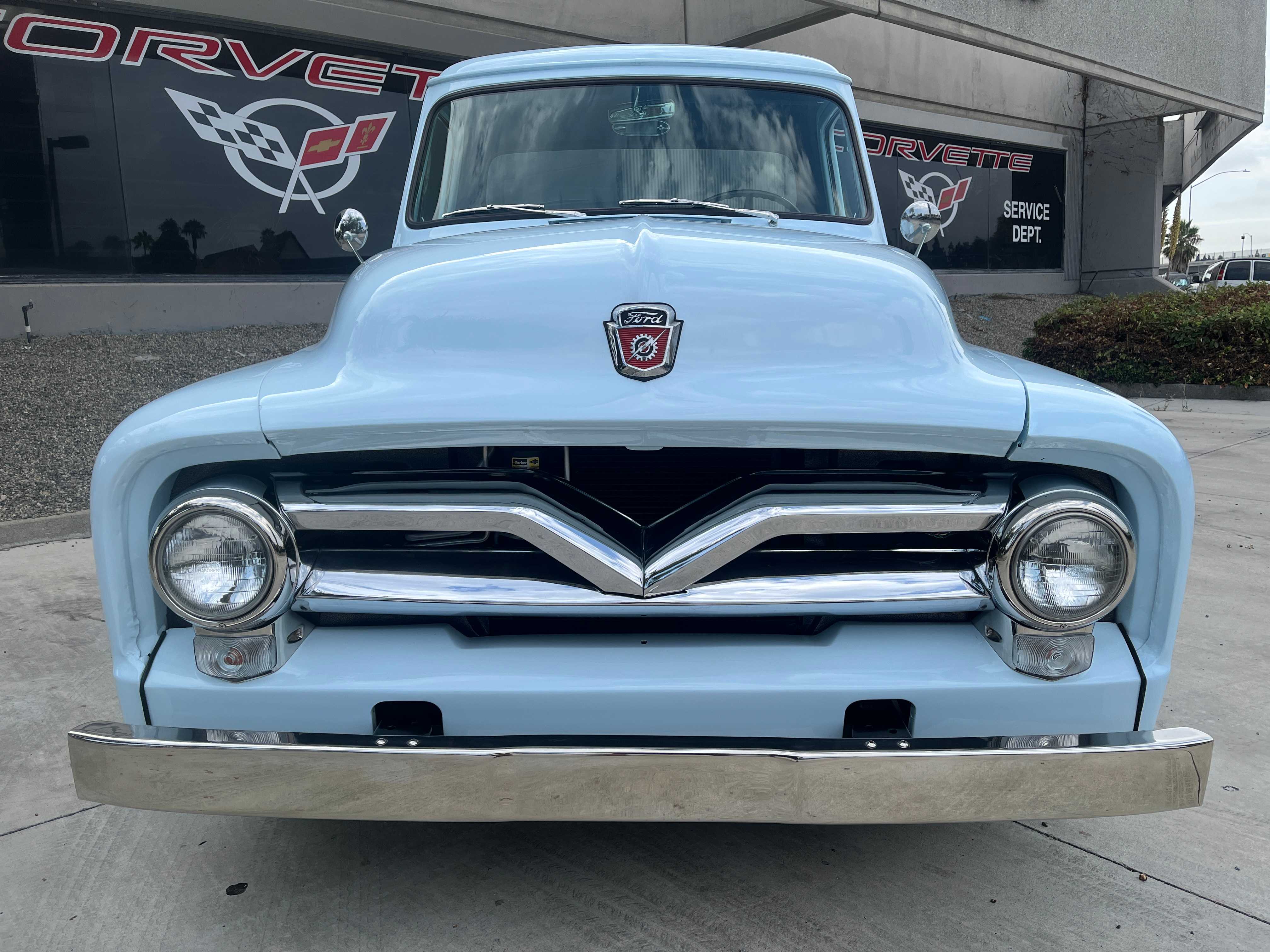Ford F-100 Image 6