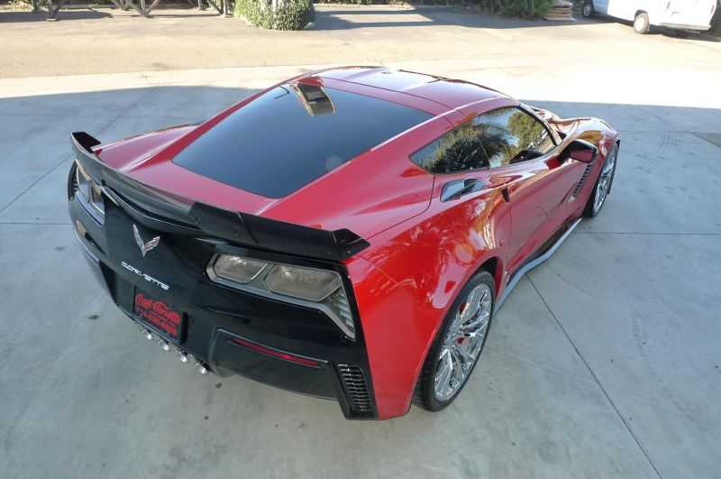 Chevrolet Corvette Image 8