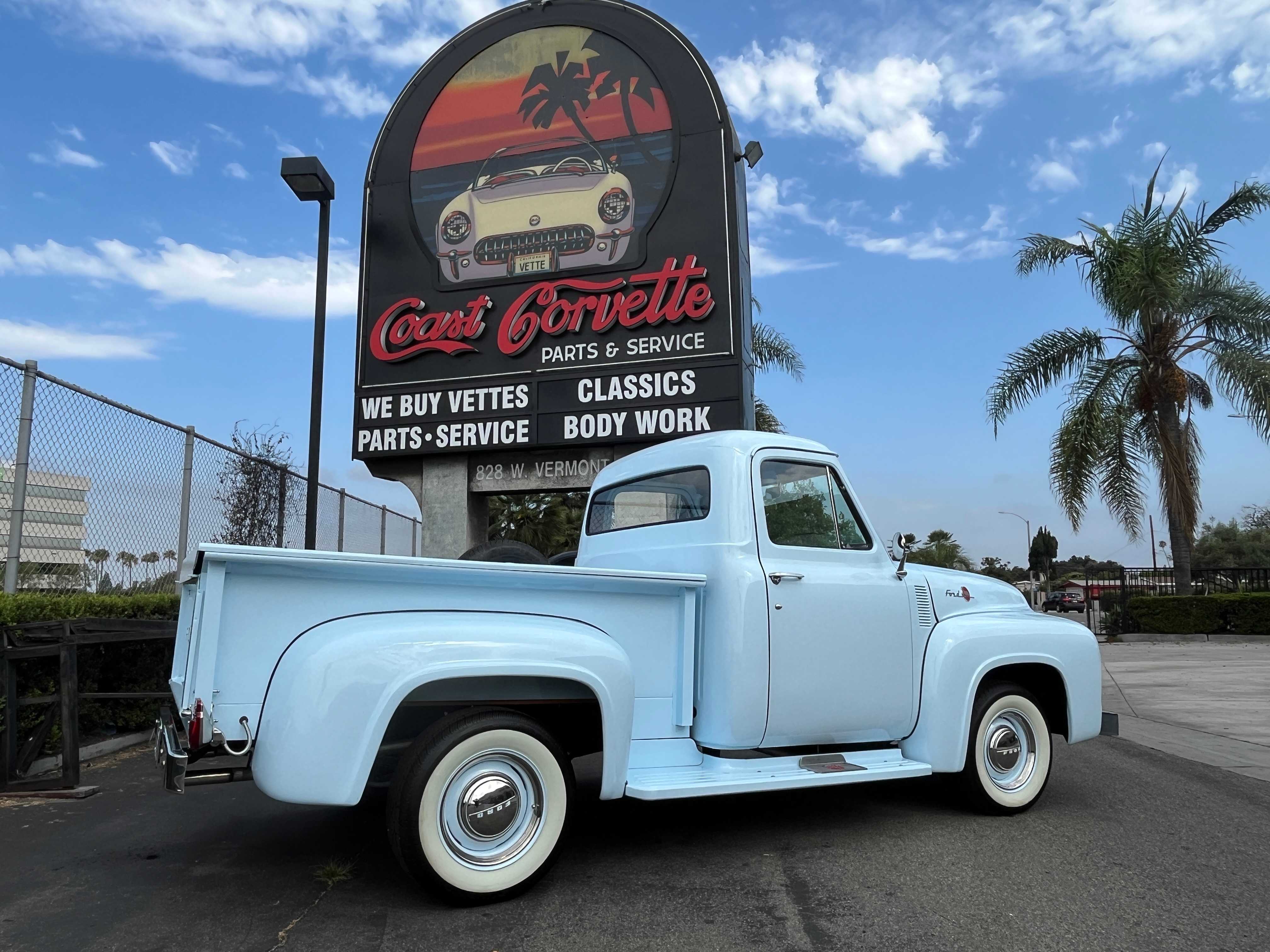 Ford F-100 Image 51