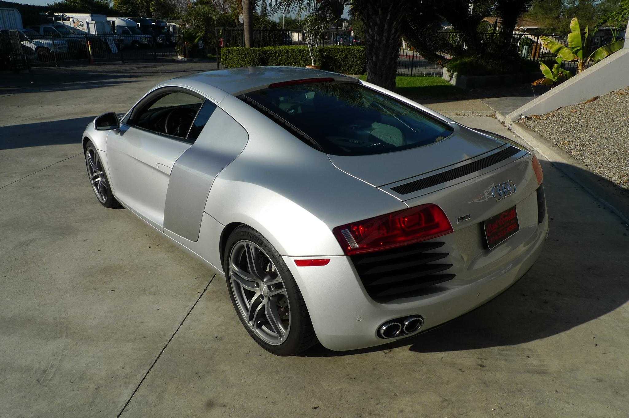 Audi R8 Image 7