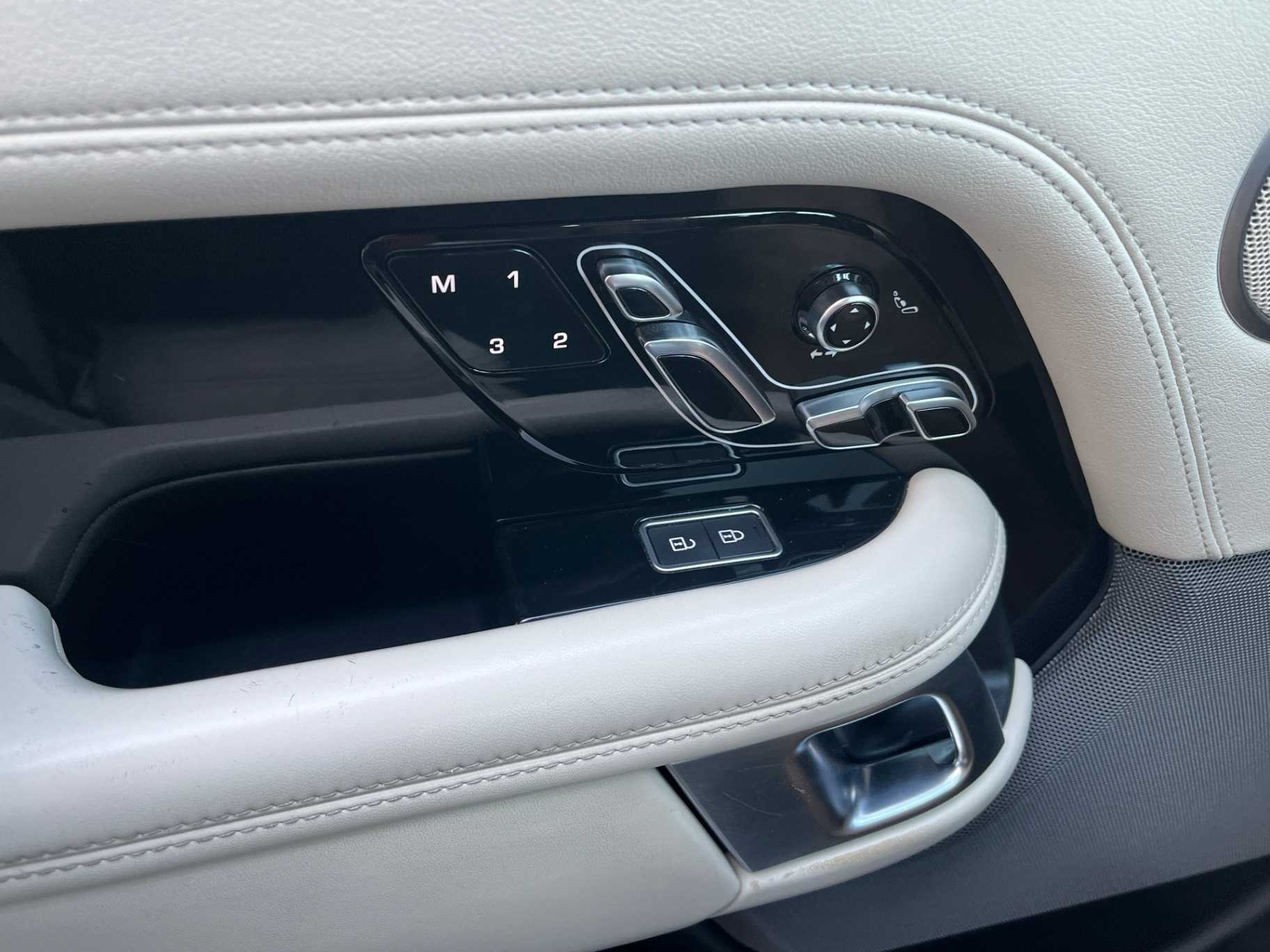 Land Rover Range Rover Image 46