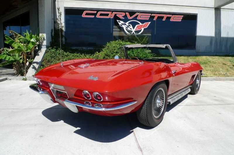 Chevrolet Corvette Image 5