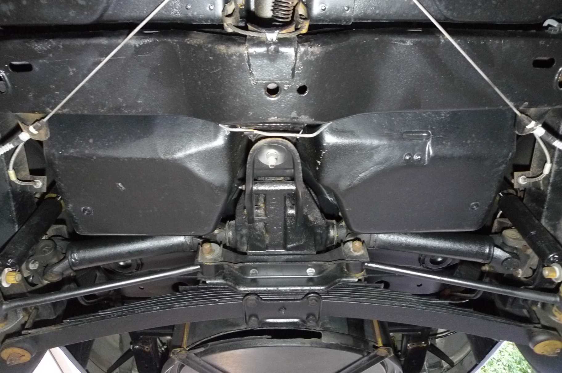 Chevrolet Corvette Image 23