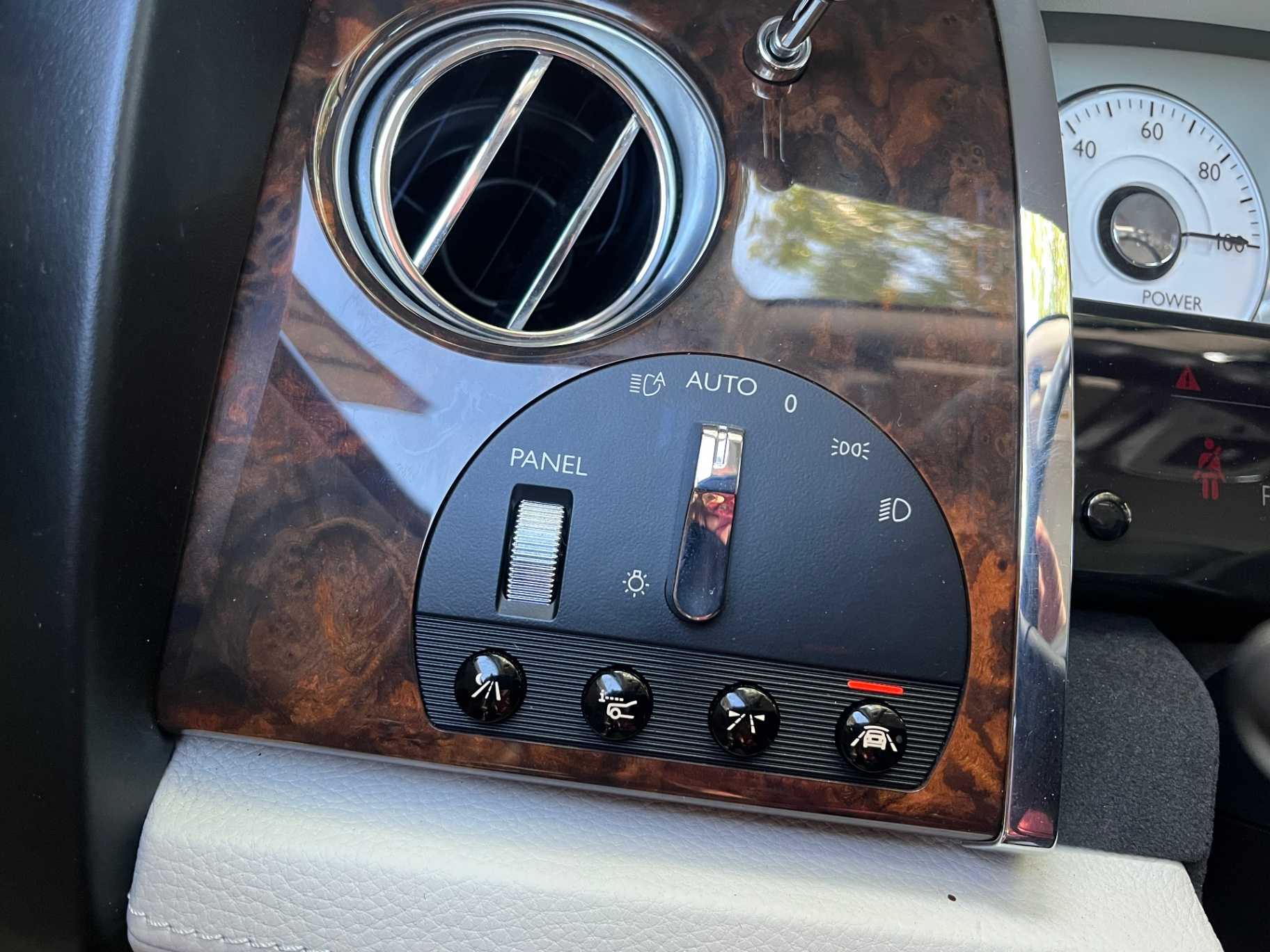 Rolls-Royce Ghost Image 33