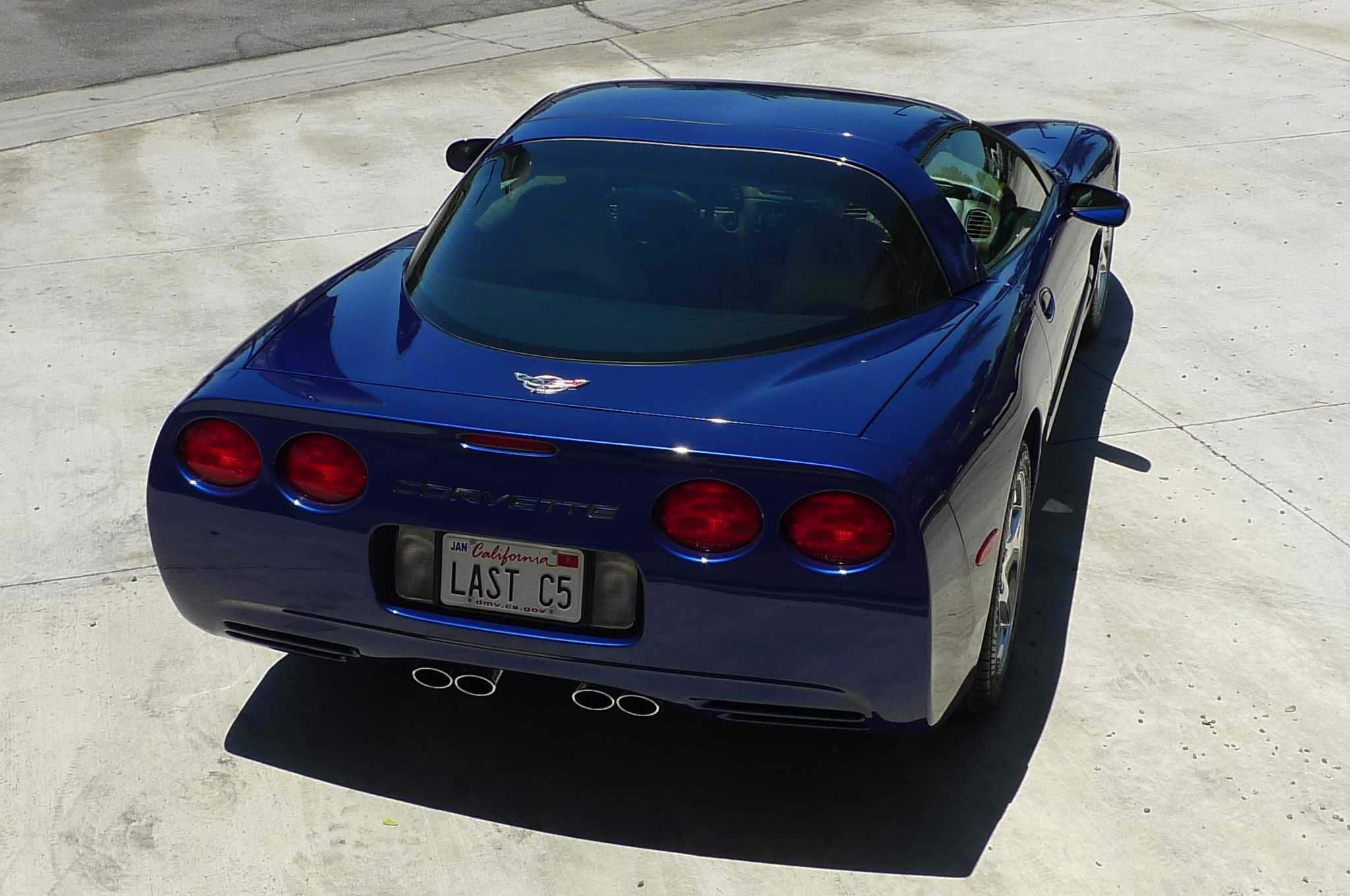Chevrolet Corvette Image 6
